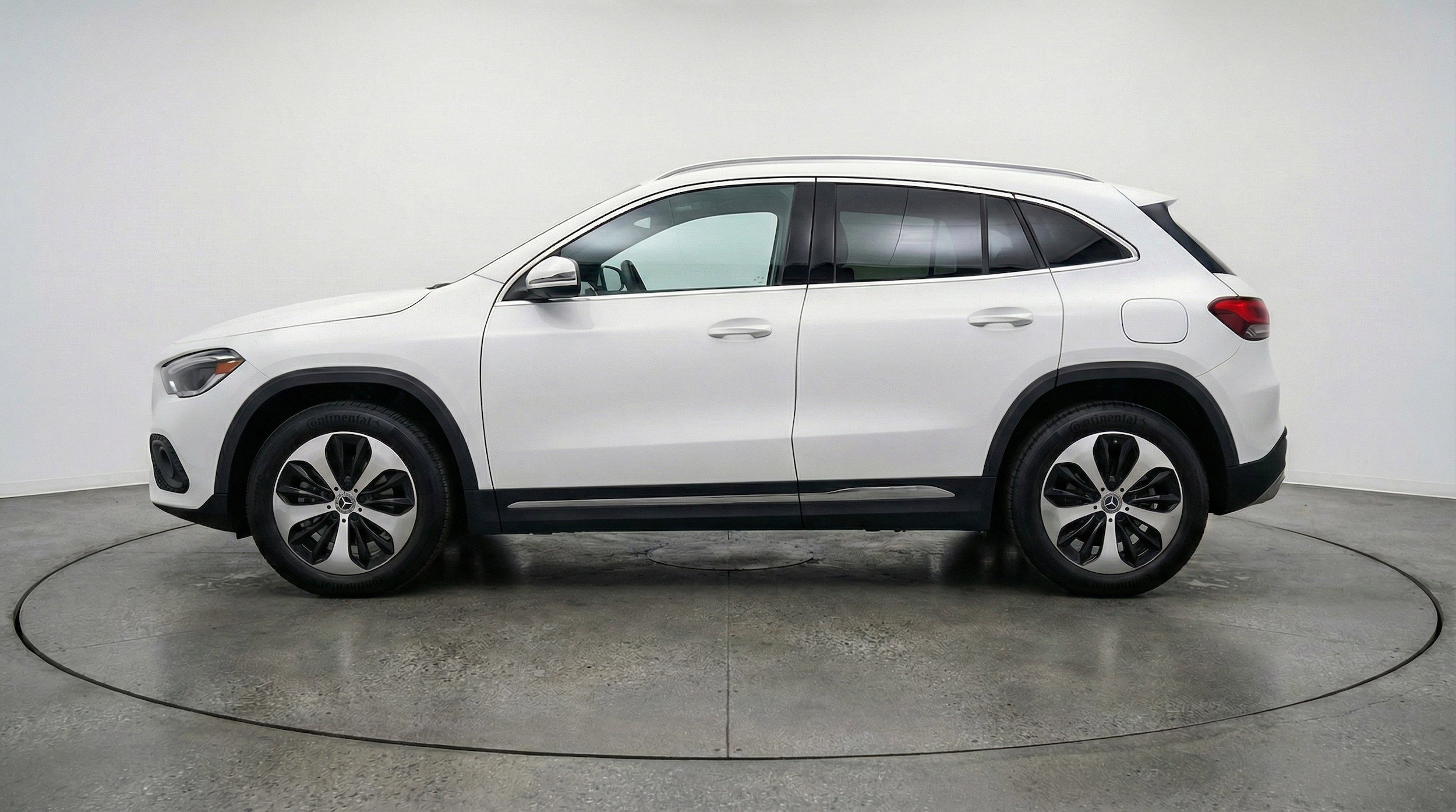 Thumbnail: 2025 Mercedes-Benz GLA - 5