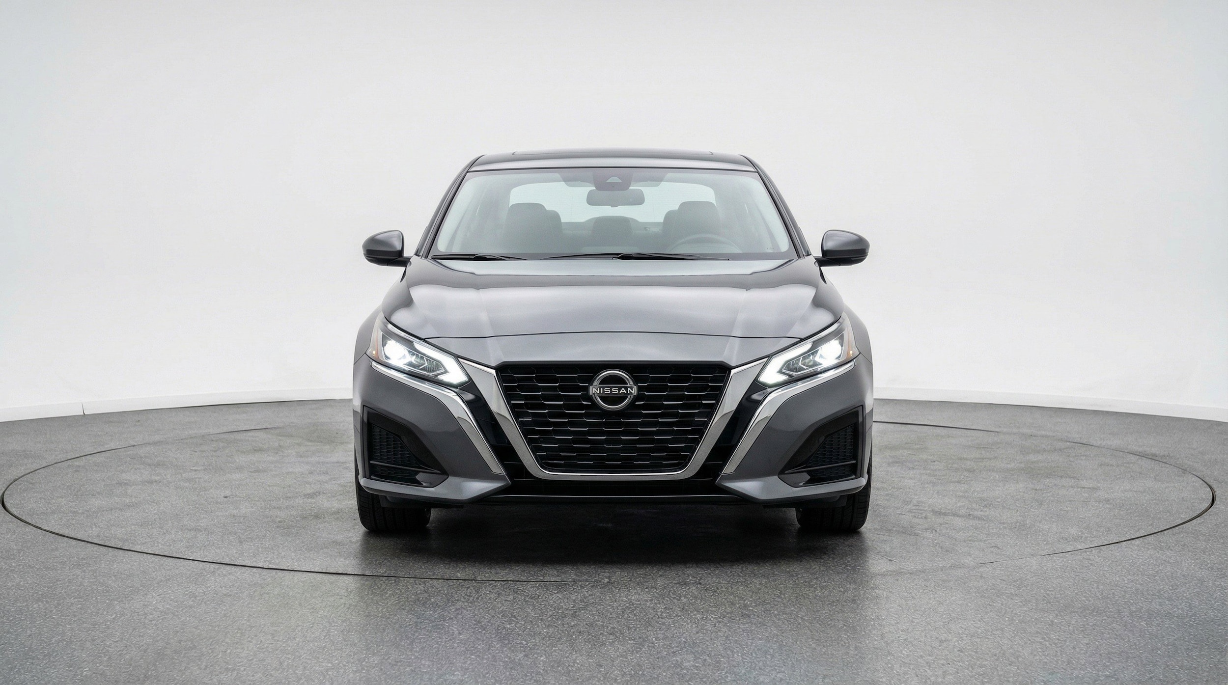 Thumbnail: 2025 Nissan Altima - 2
