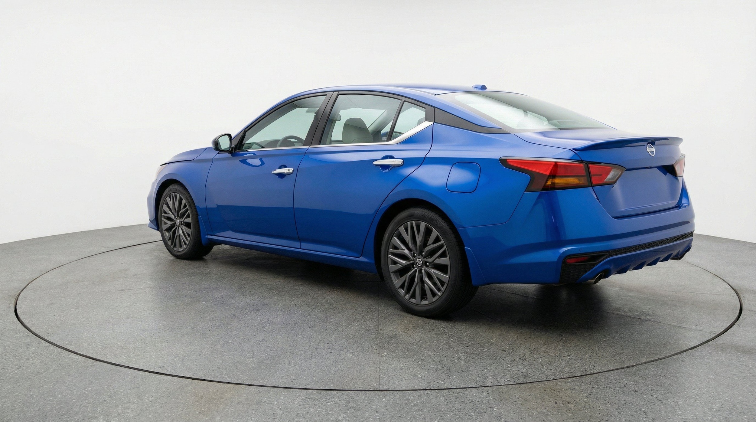 Thumbnail: 2025 Nissan Altima - 6