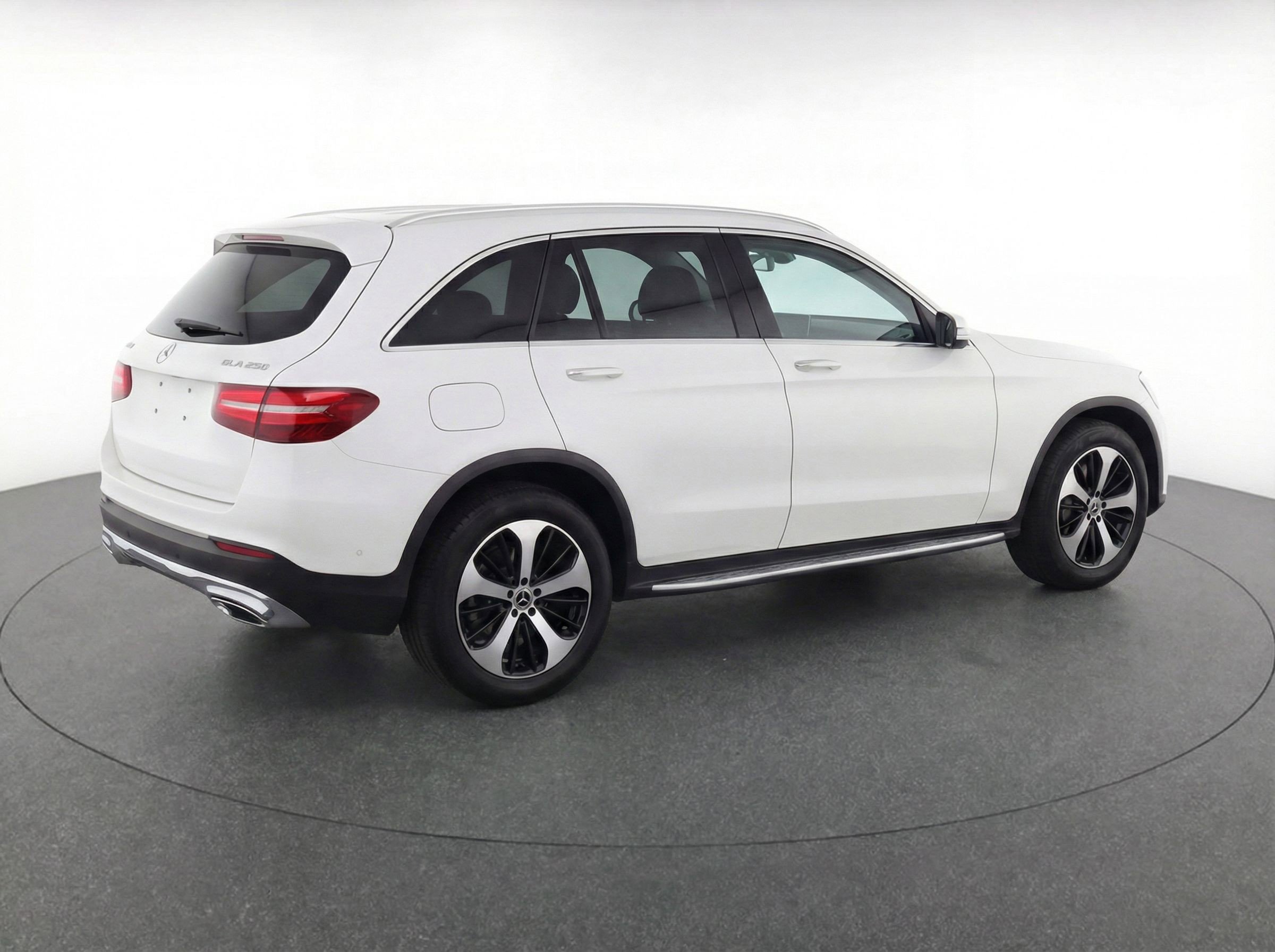 Thumbnail: 2025 Mercedes-Benz GLA - 9
