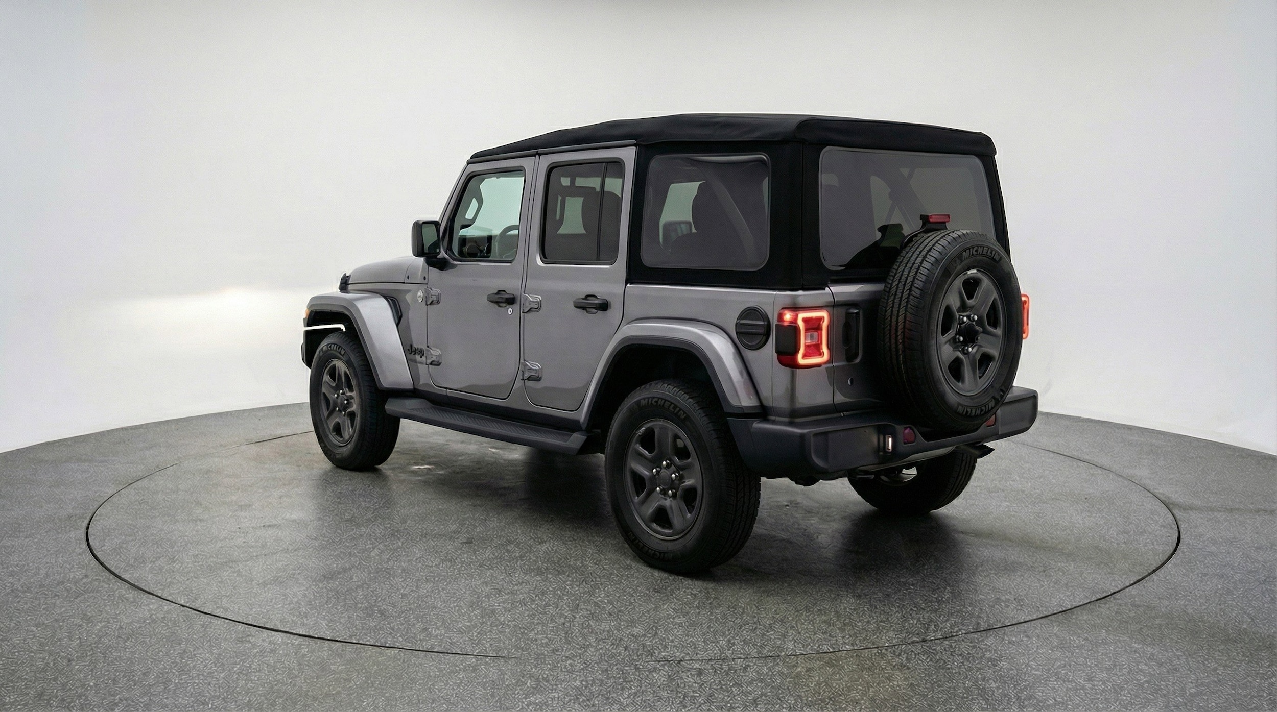 Thumbnail: 2023 Jeep Wrangler - 6