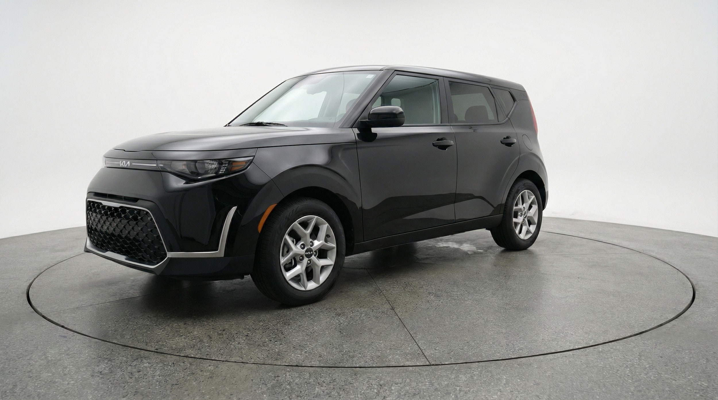 Thumbnail: 2025 Kia Soul - 3