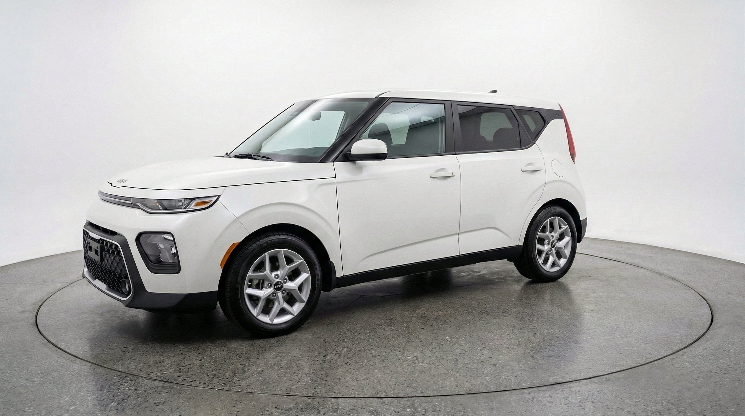 Thumbnail: 2025 Kia Soul - 3