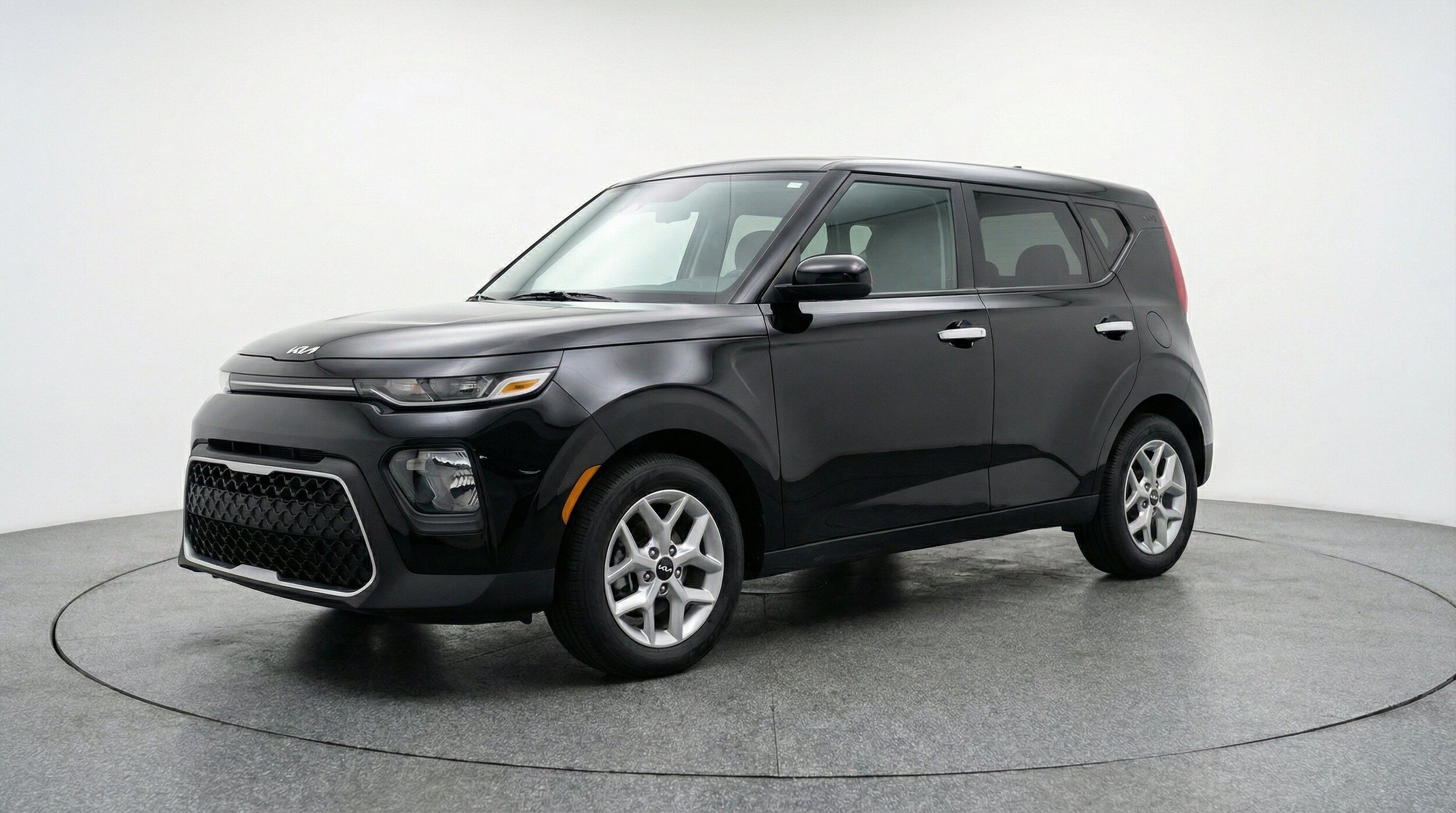 Thumbnail: 2025 Kia Soul - 3
