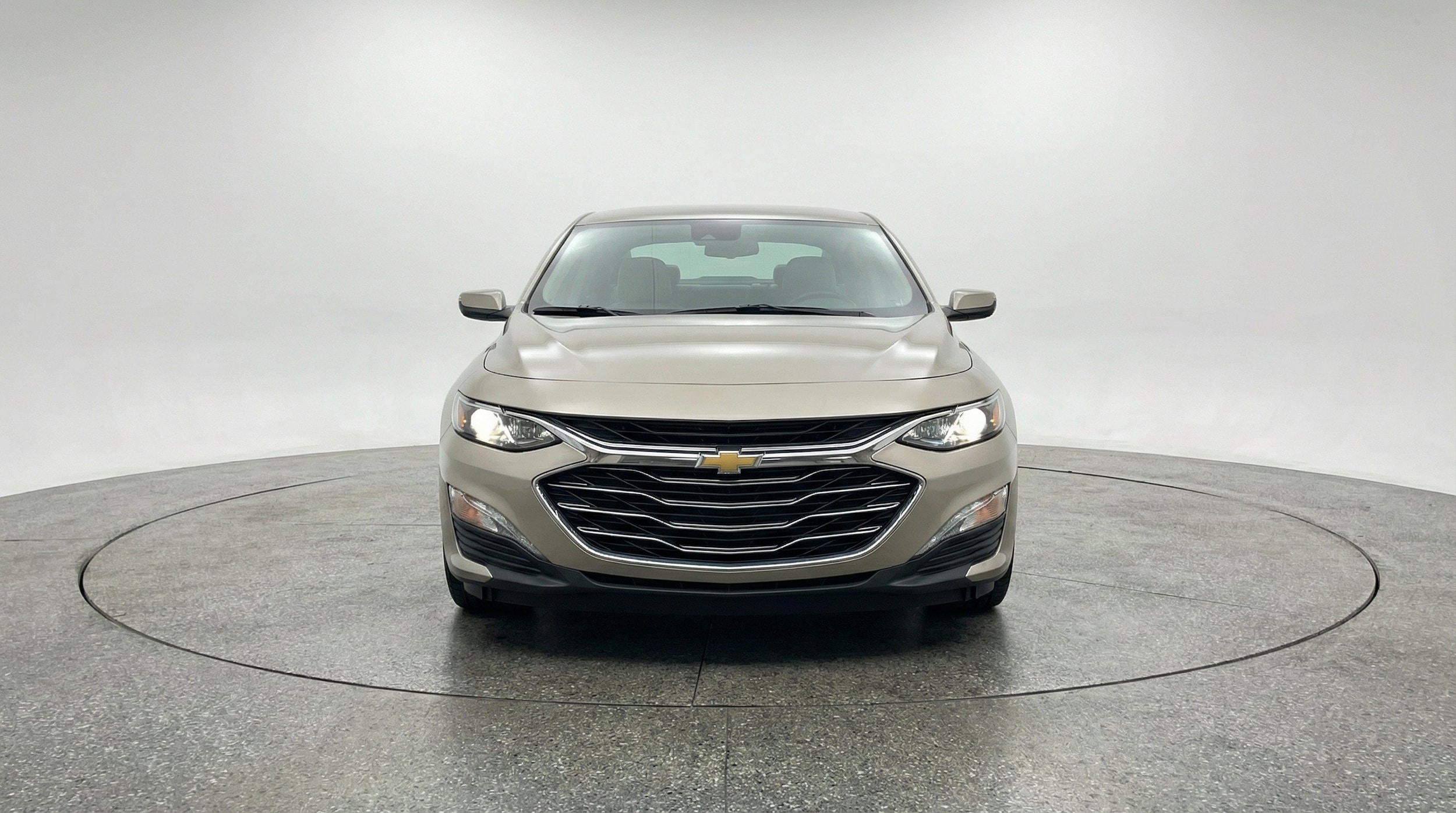 Thumbnail: 2024 Chevrolet Malibu - 2
