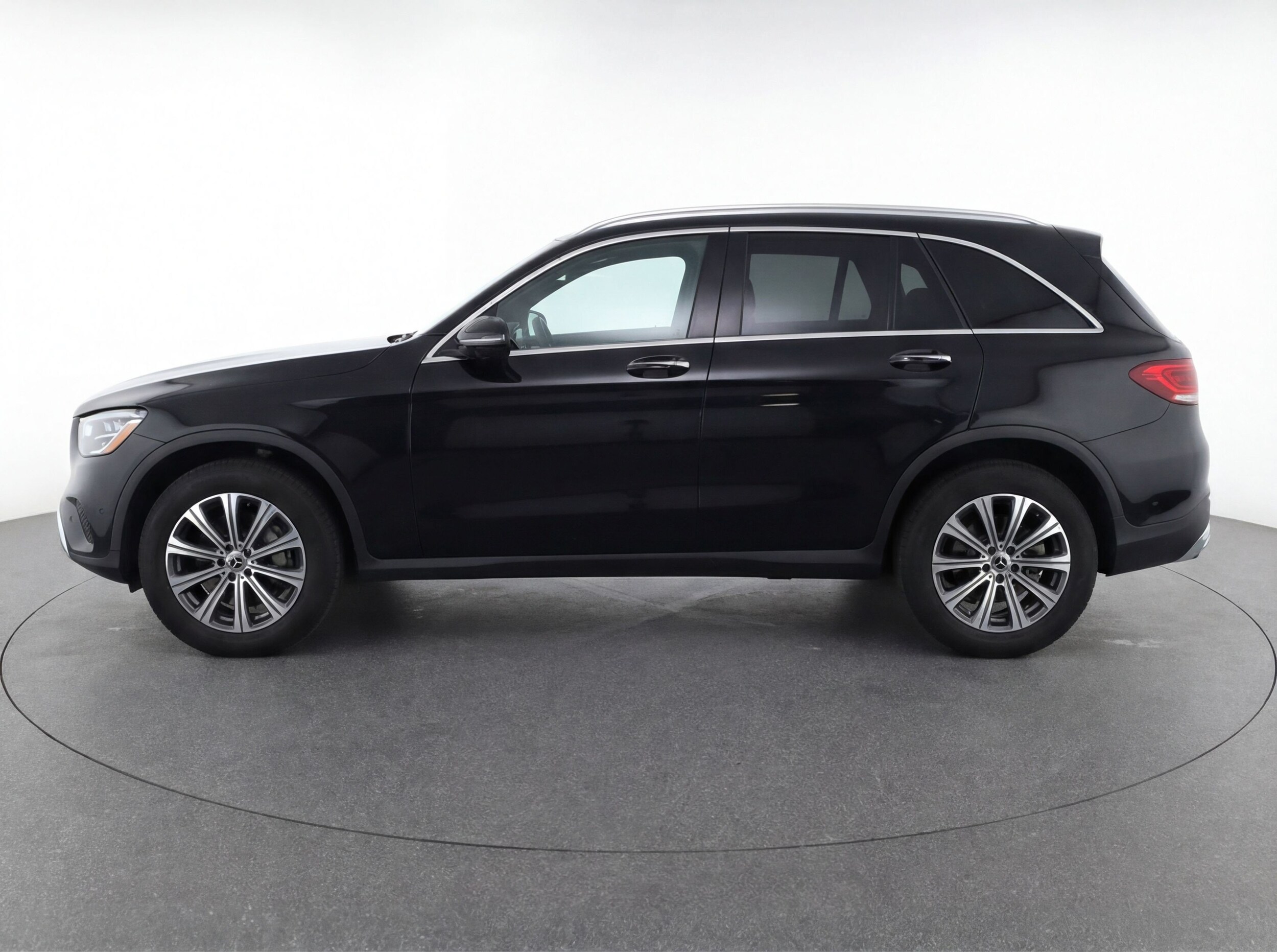2024 Mercedes-Benz GLC GLC300 - Photo 5