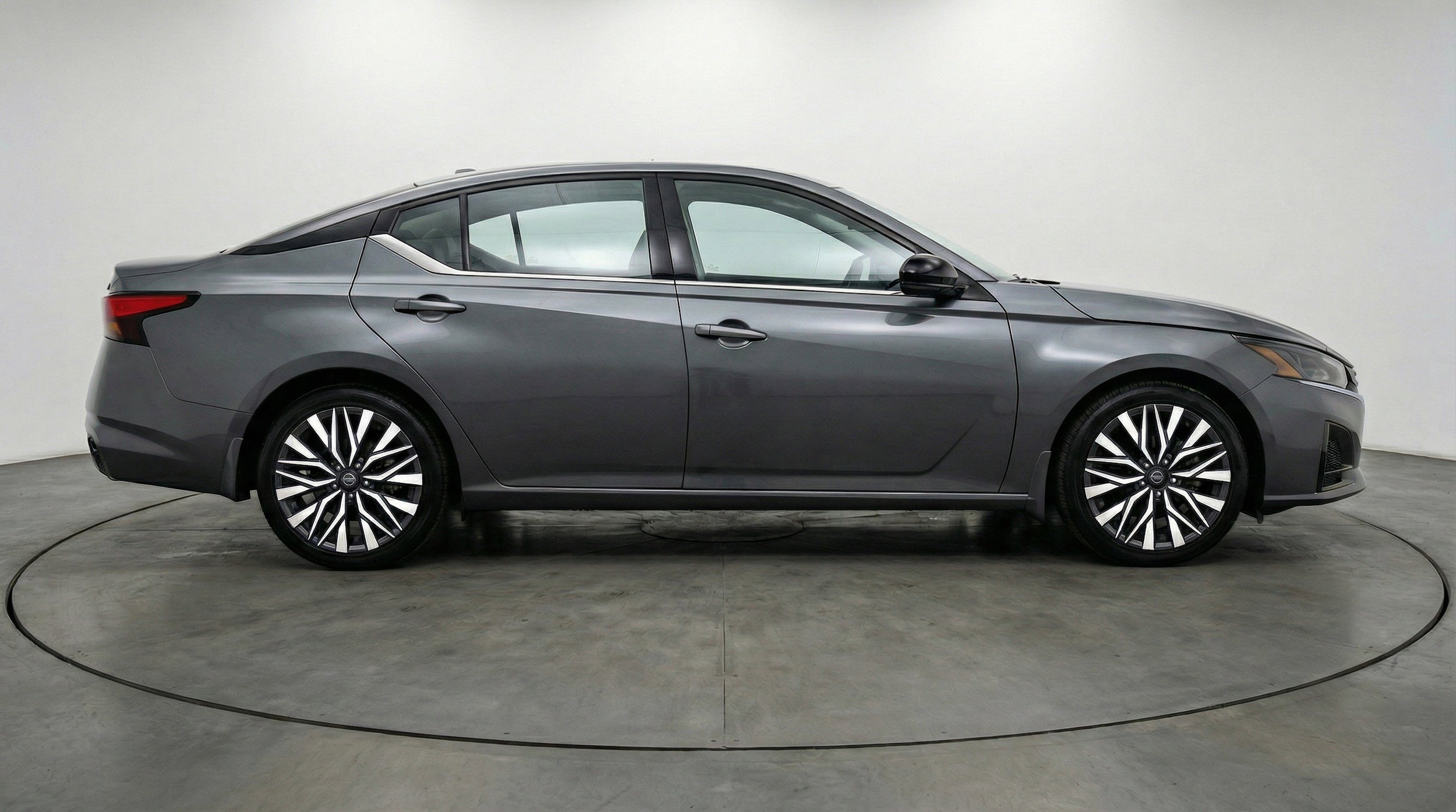 Thumbnail: 2025 Nissan Altima - 11