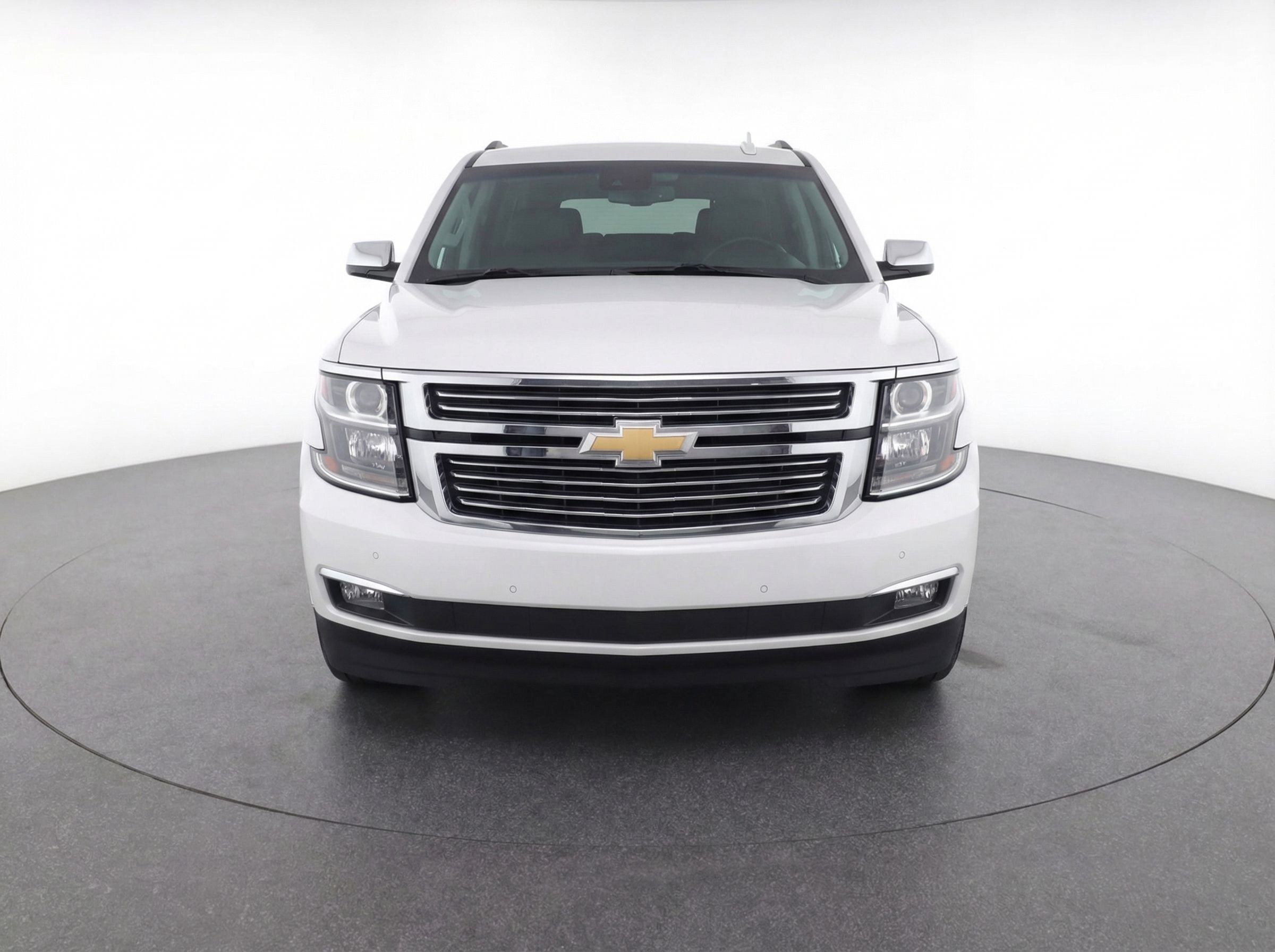 Thumbnail: 2023 Chevrolet Suburban - 2
