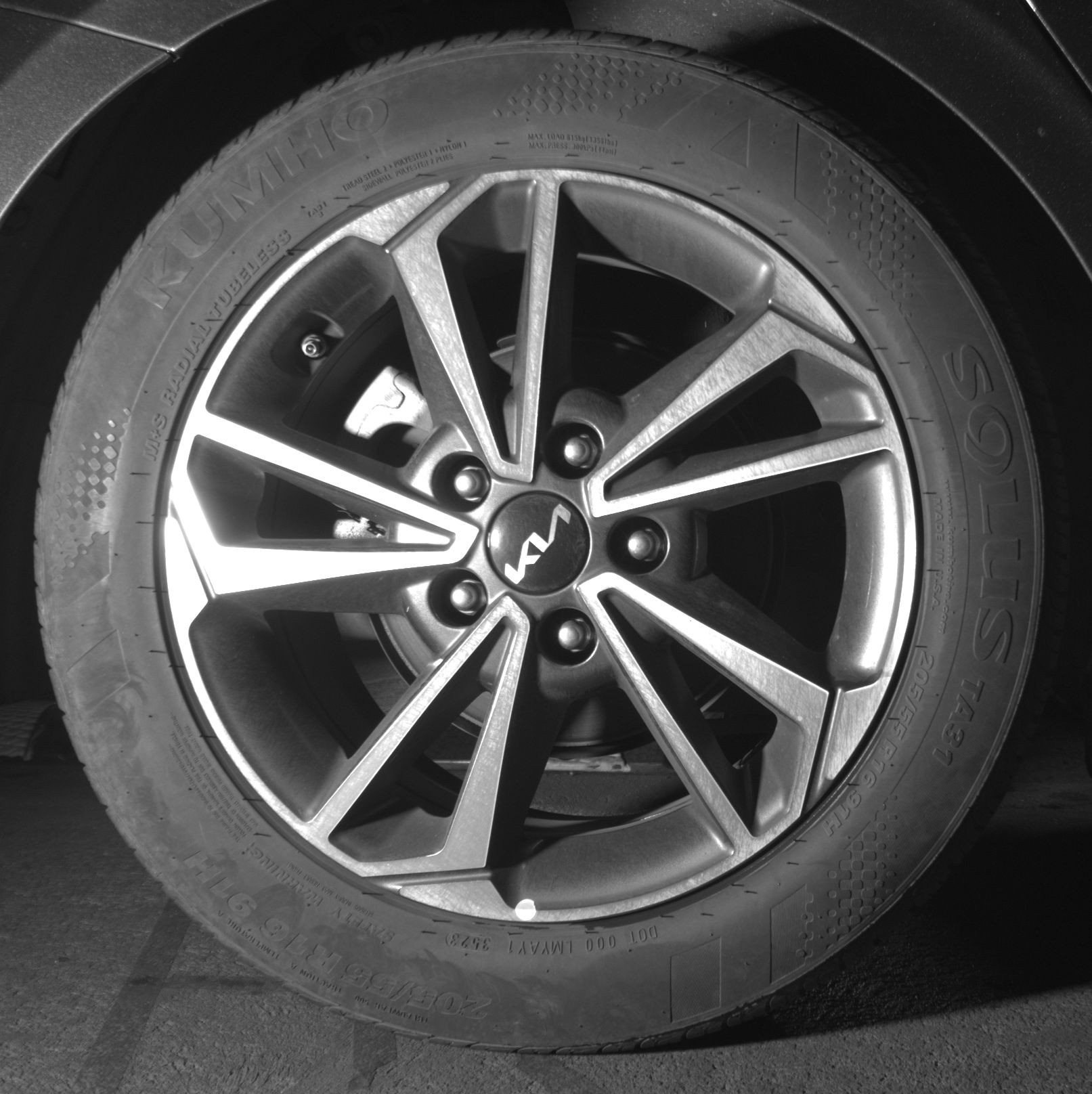 Thumbnail: 2024 Kia Forte - 17