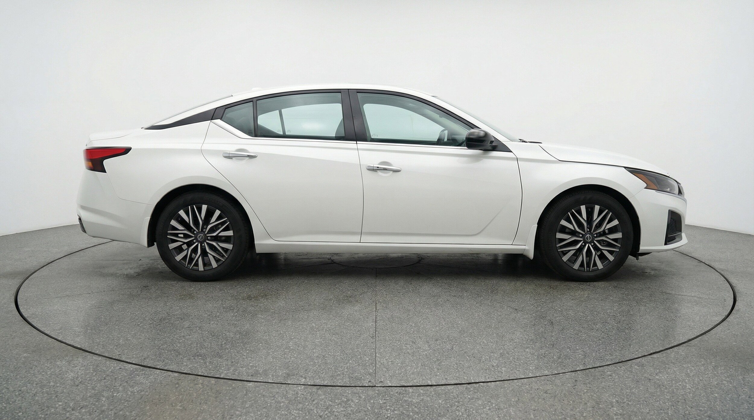 Thumbnail: 2025 Nissan Altima - 11