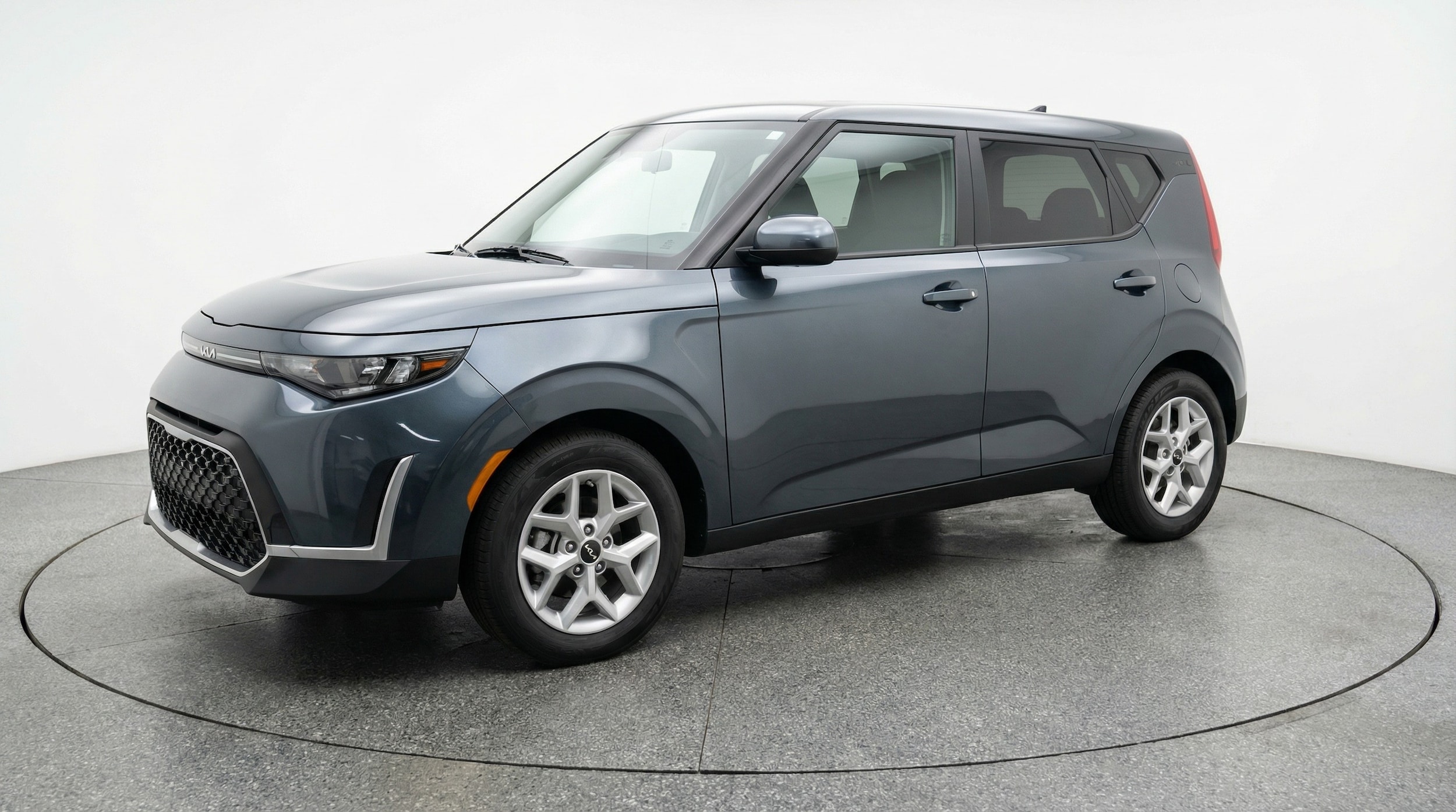 Thumbnail: 2025 Kia Soul - 3