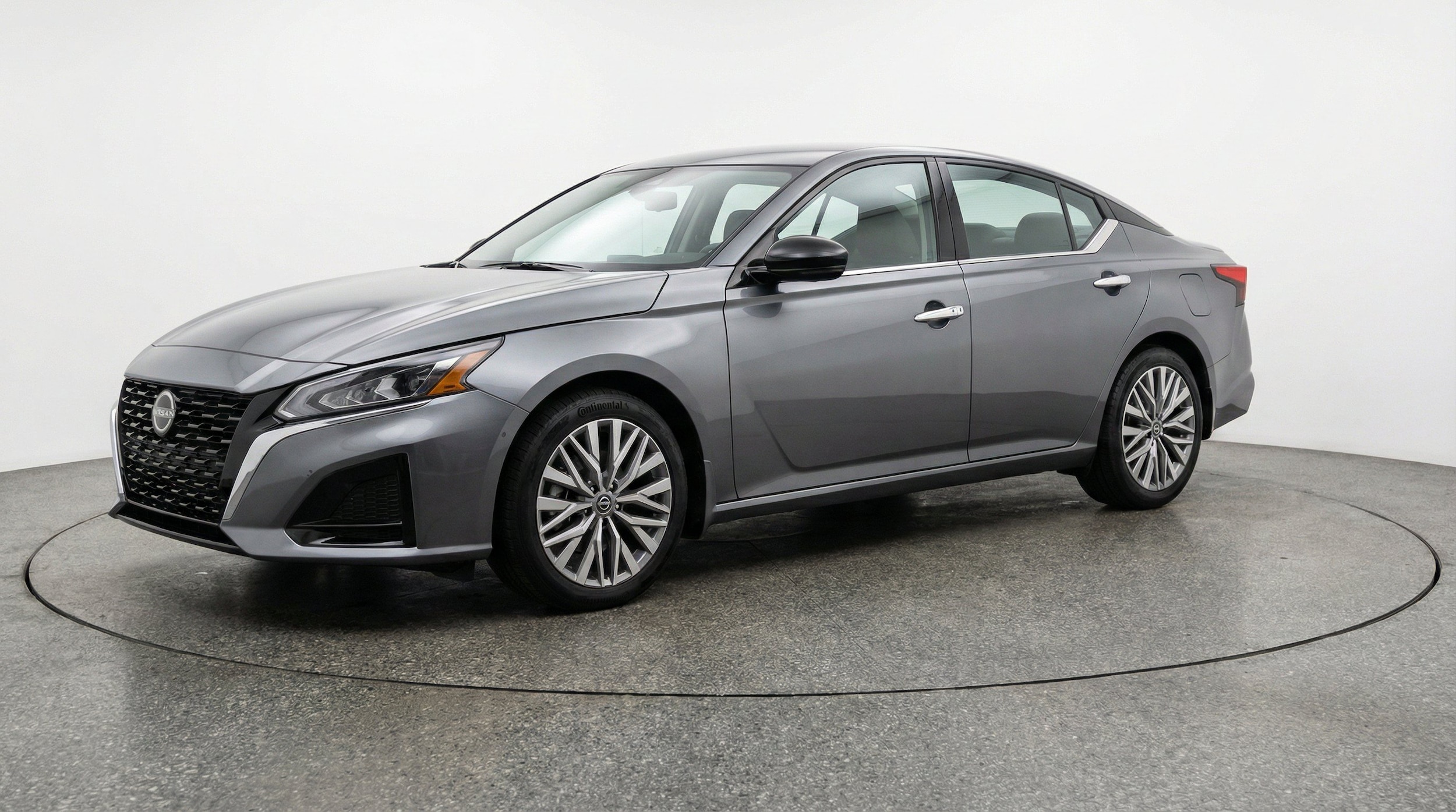 Thumbnail: 2025 Nissan Altima - 3