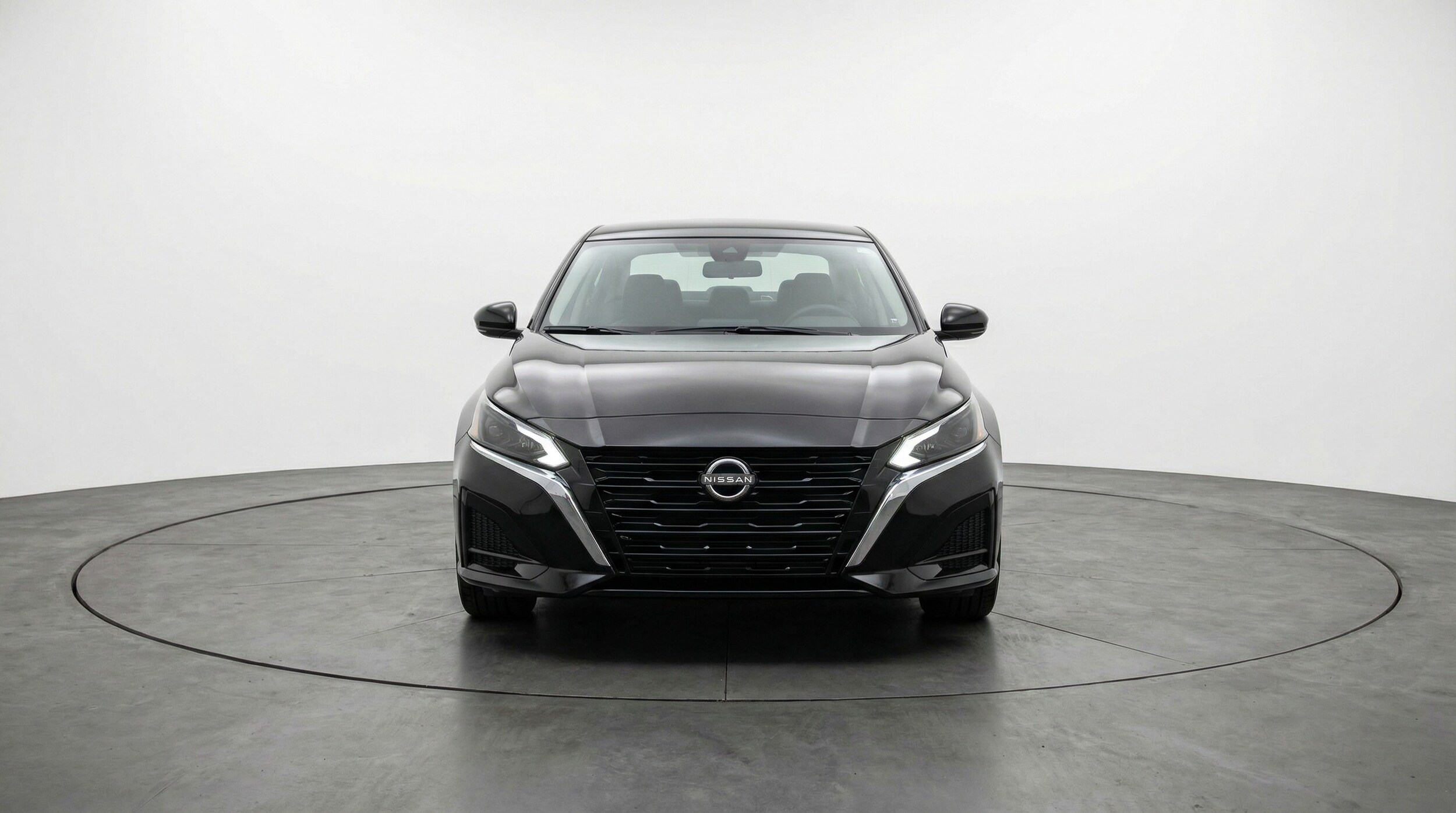 Thumbnail: 2025 Nissan Altima - 2