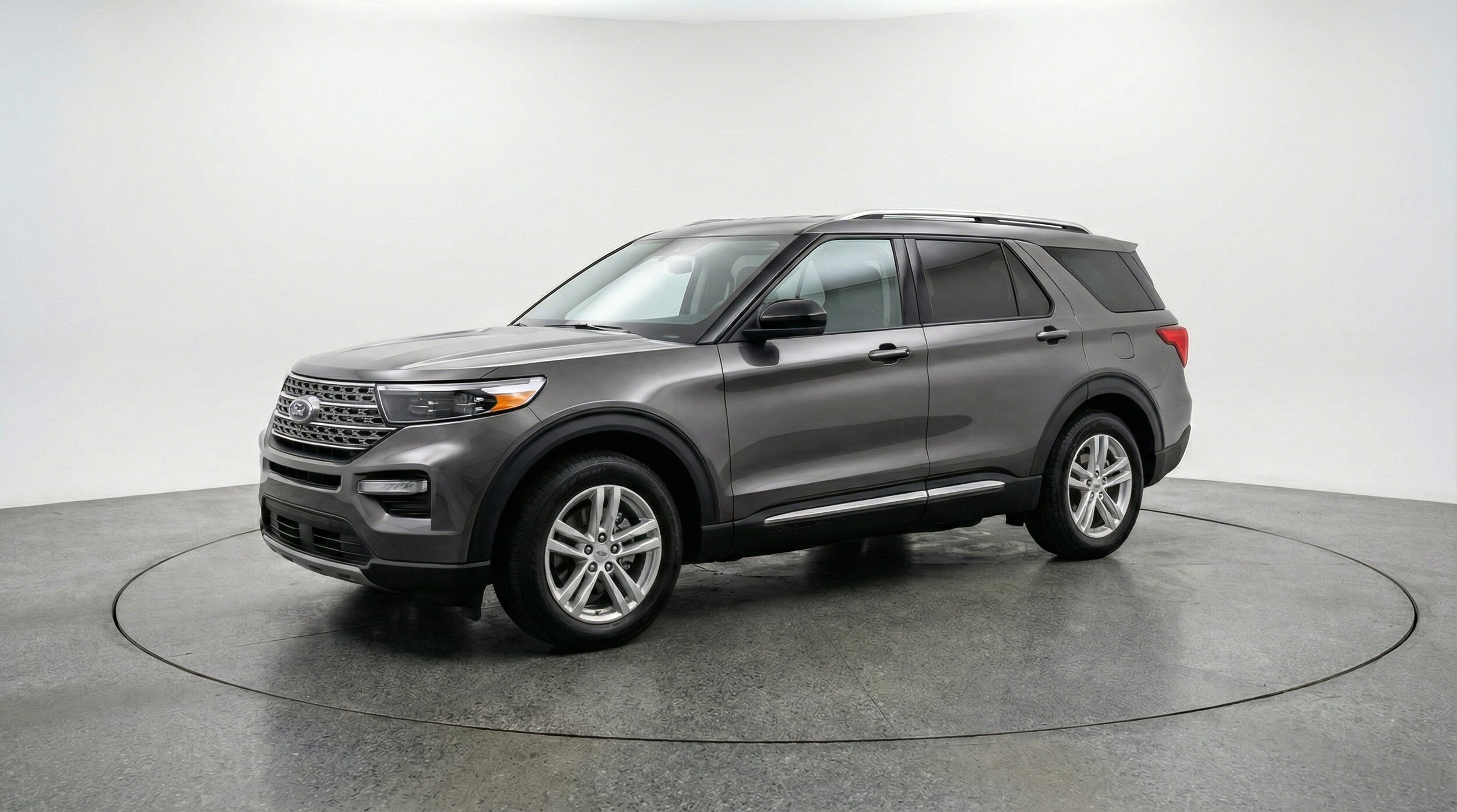 Thumbnail: 2024 Ford Explorer - 3