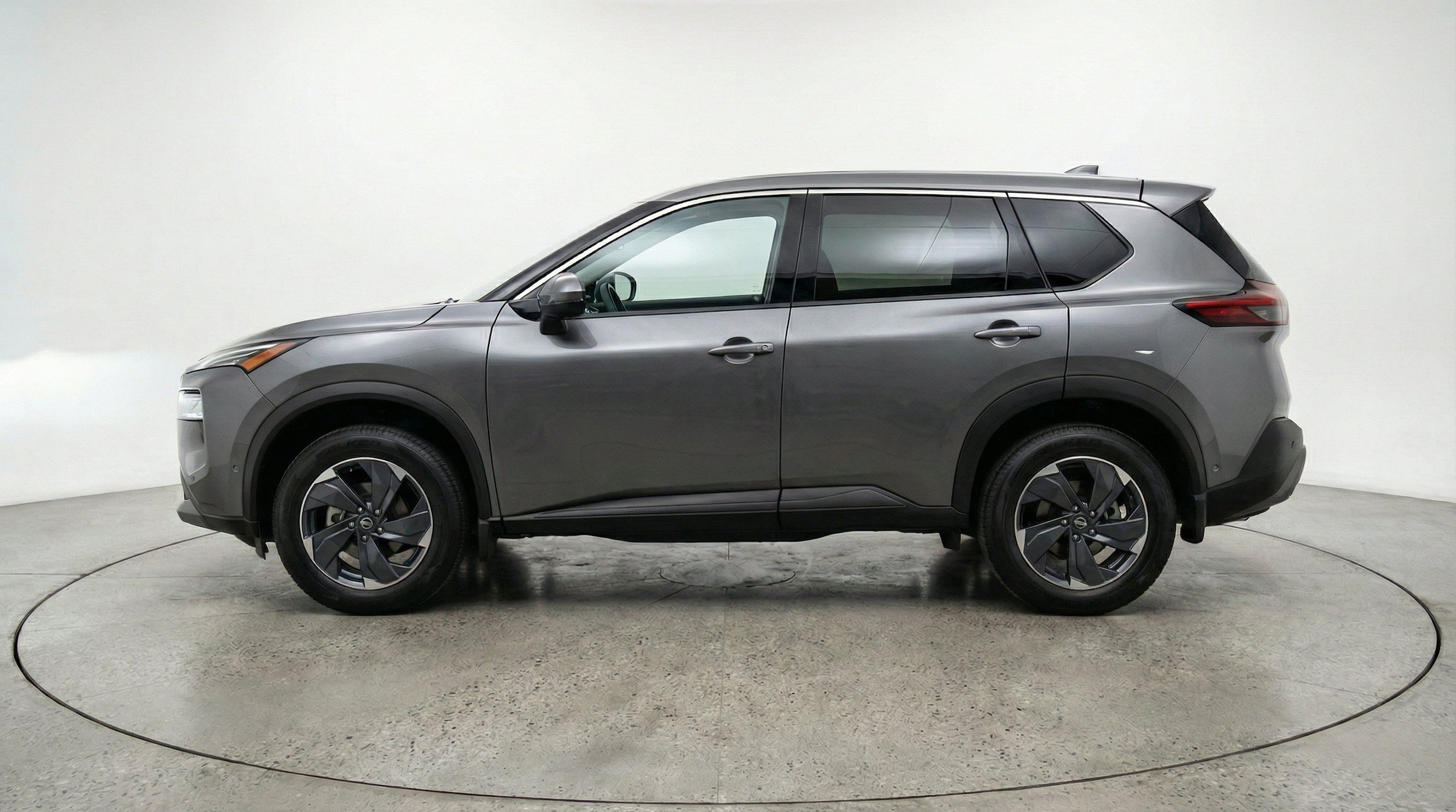 Thumbnail: 2025 Nissan Rogue - 5