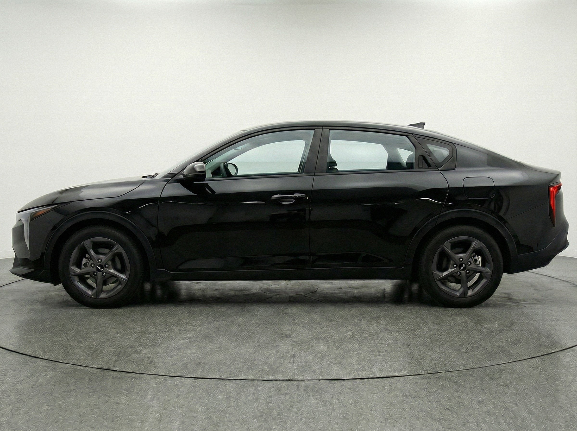 Thumbnail: 2025 Kia K4 - 5