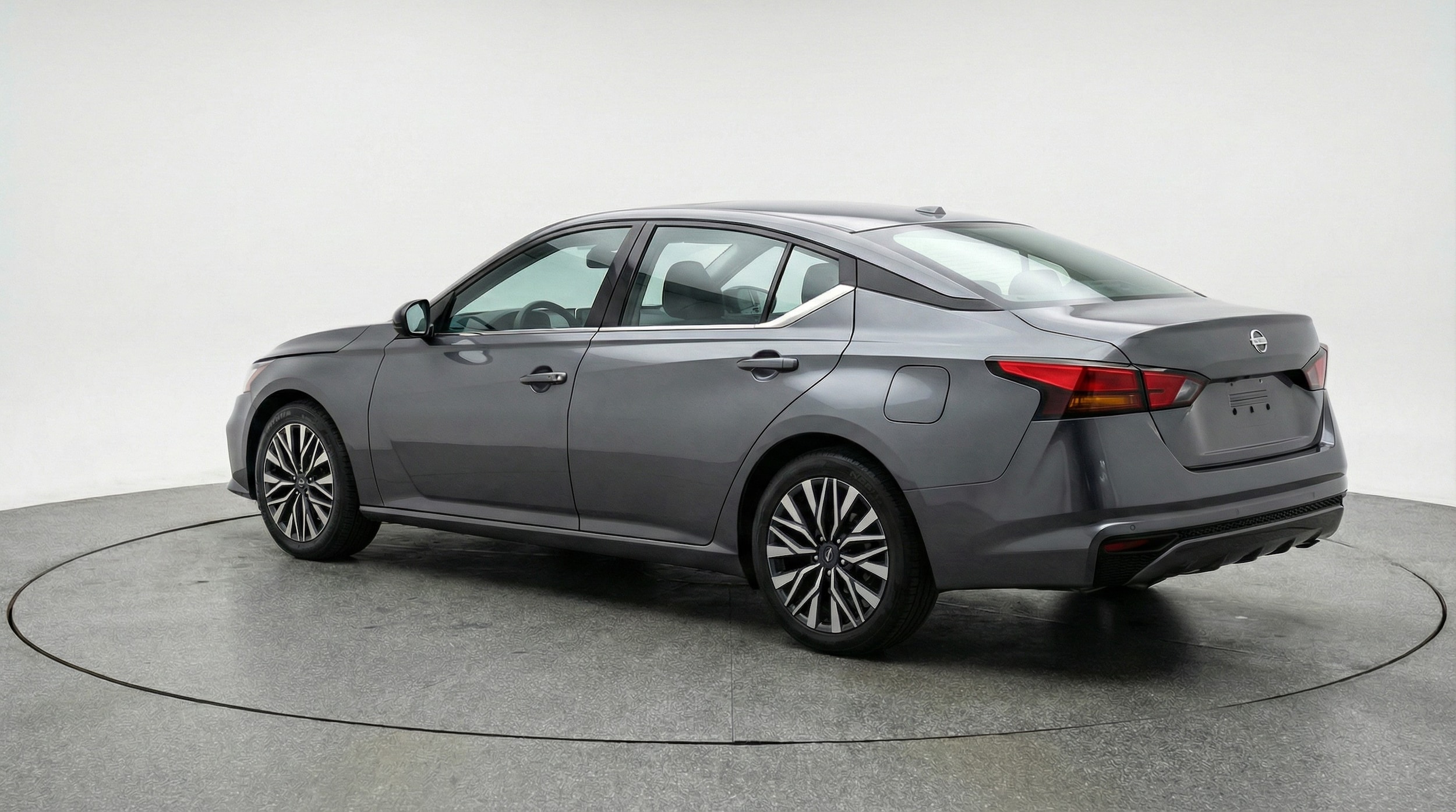 Thumbnail: 2025 Nissan Altima - 5