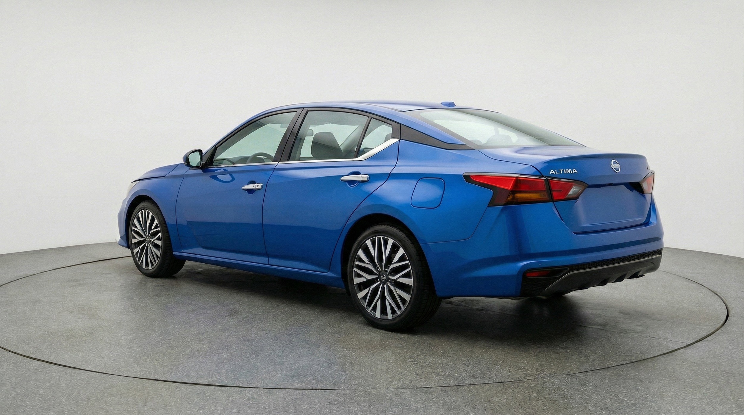 Thumbnail: 2025 Nissan Altima - 6