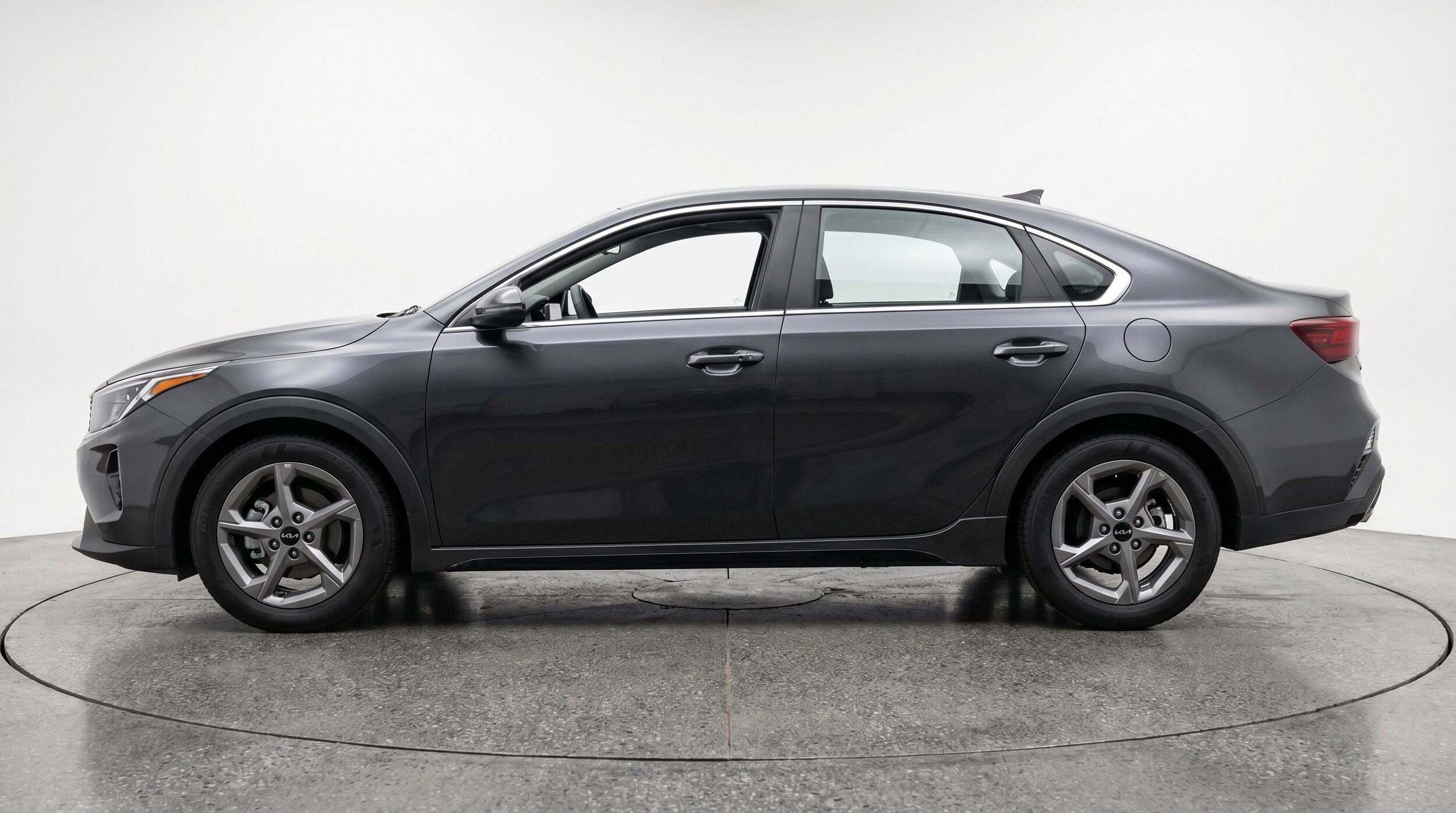 Thumbnail: 2025 Kia K4 - 5