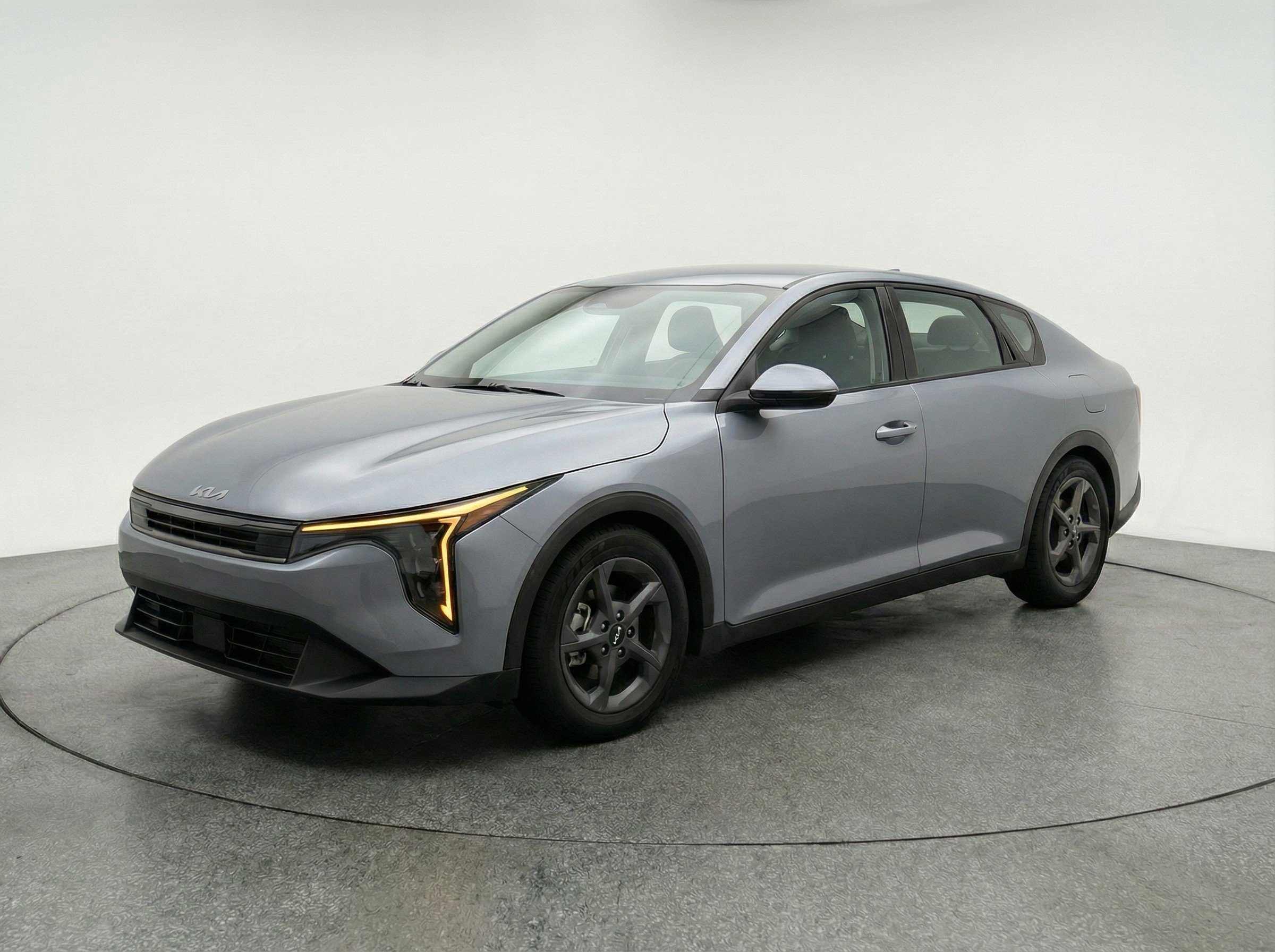 Thumbnail: 2025 Kia K4 - 3