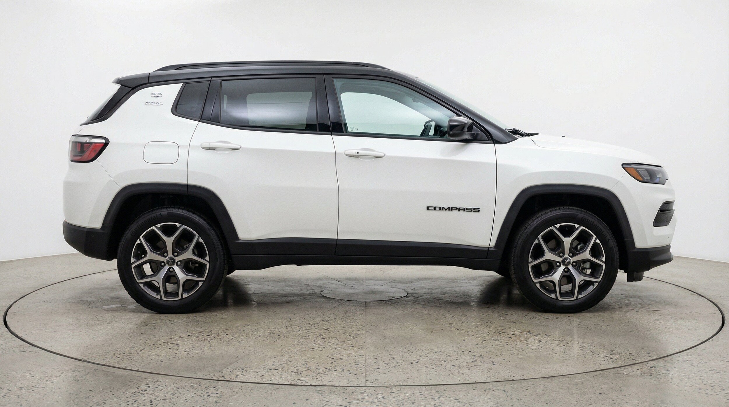 Thumbnail: 2025 Jeep Compass - 11