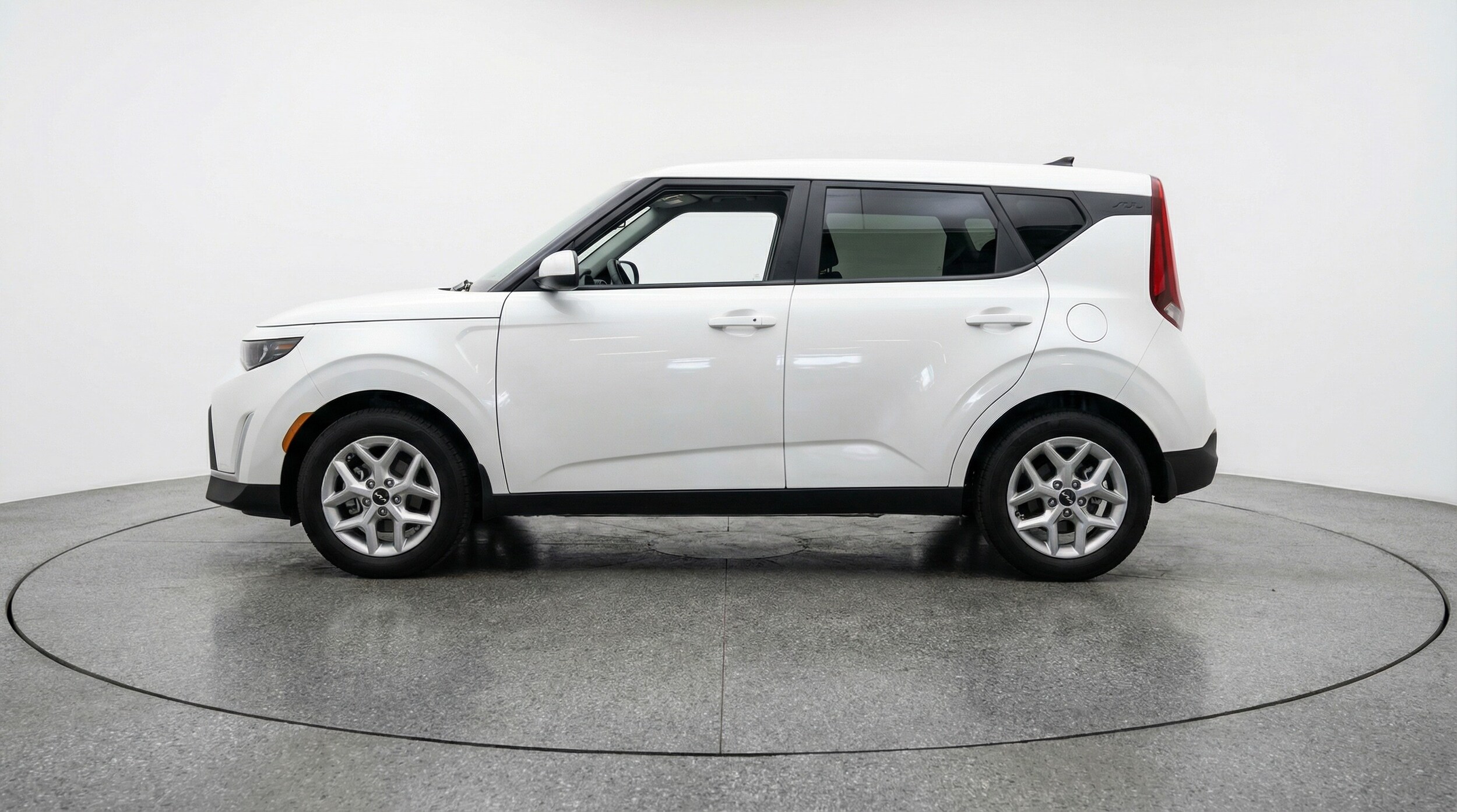 Thumbnail: 2025 Kia Soul - 4