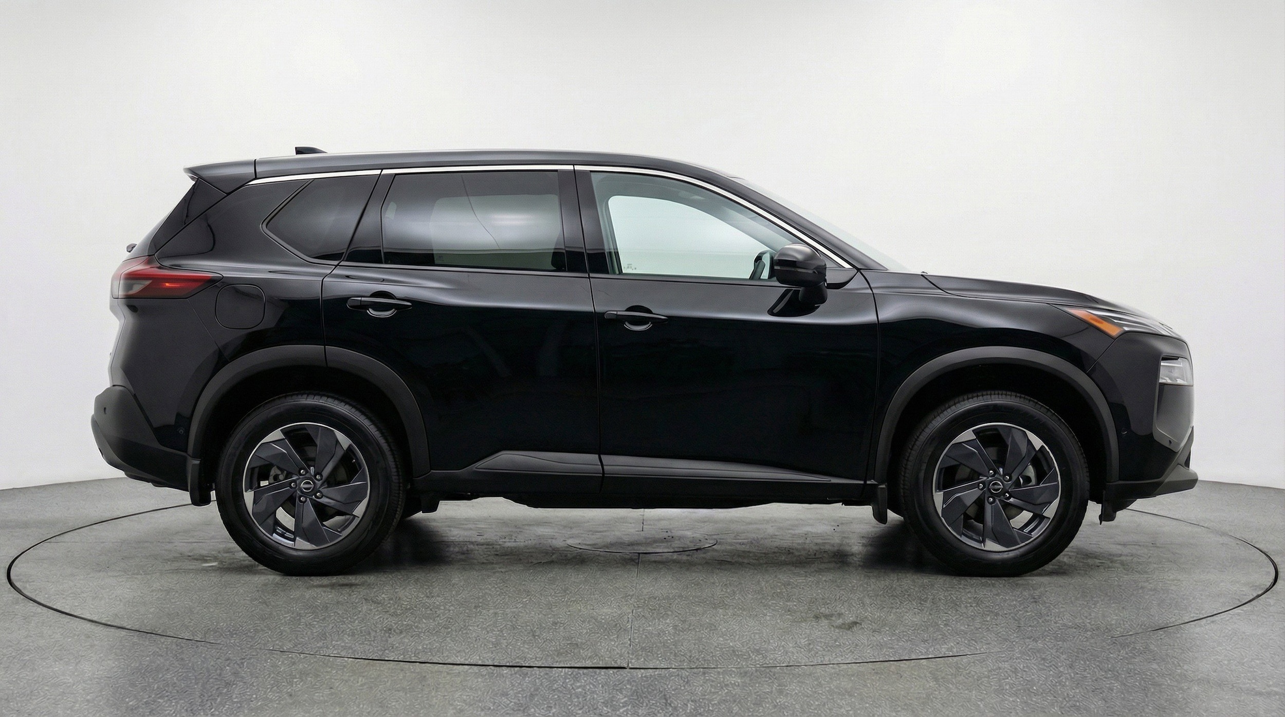 Thumbnail: 2025 Nissan Rogue - 11