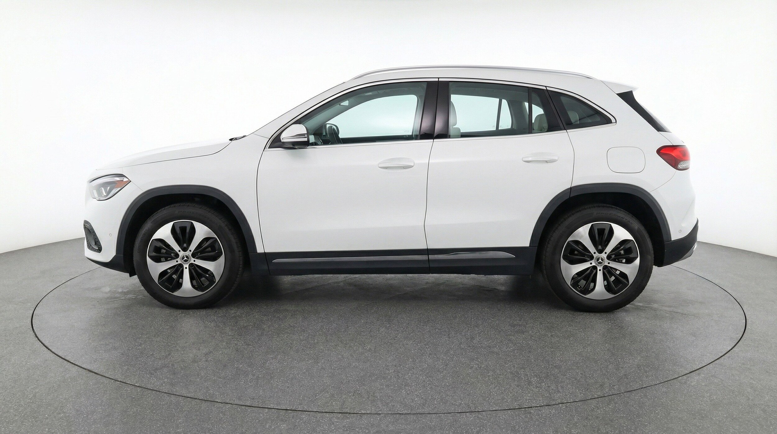 Thumbnail: 2025 Mercedes-Benz GLA - 5