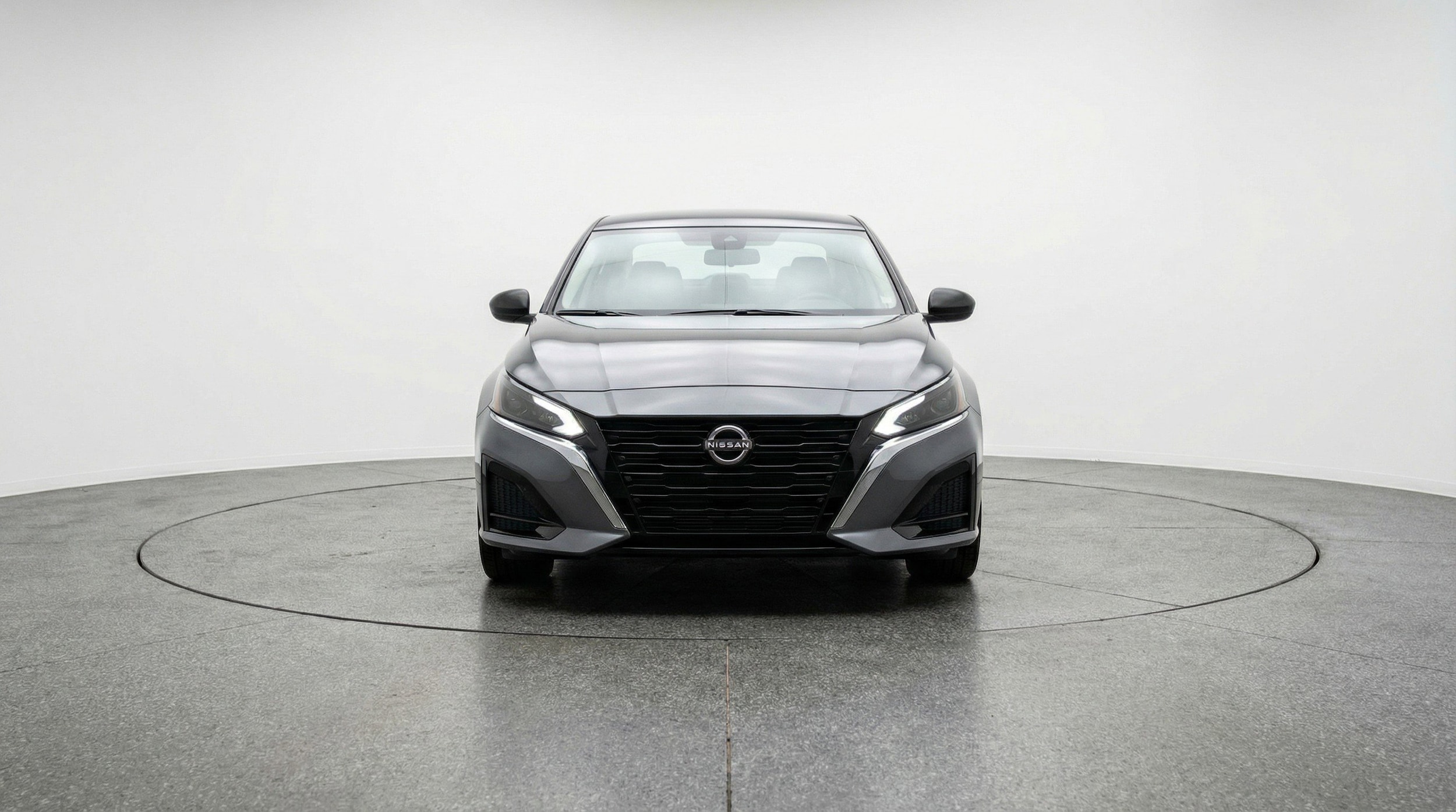 Thumbnail: 2025 Nissan Altima - 2