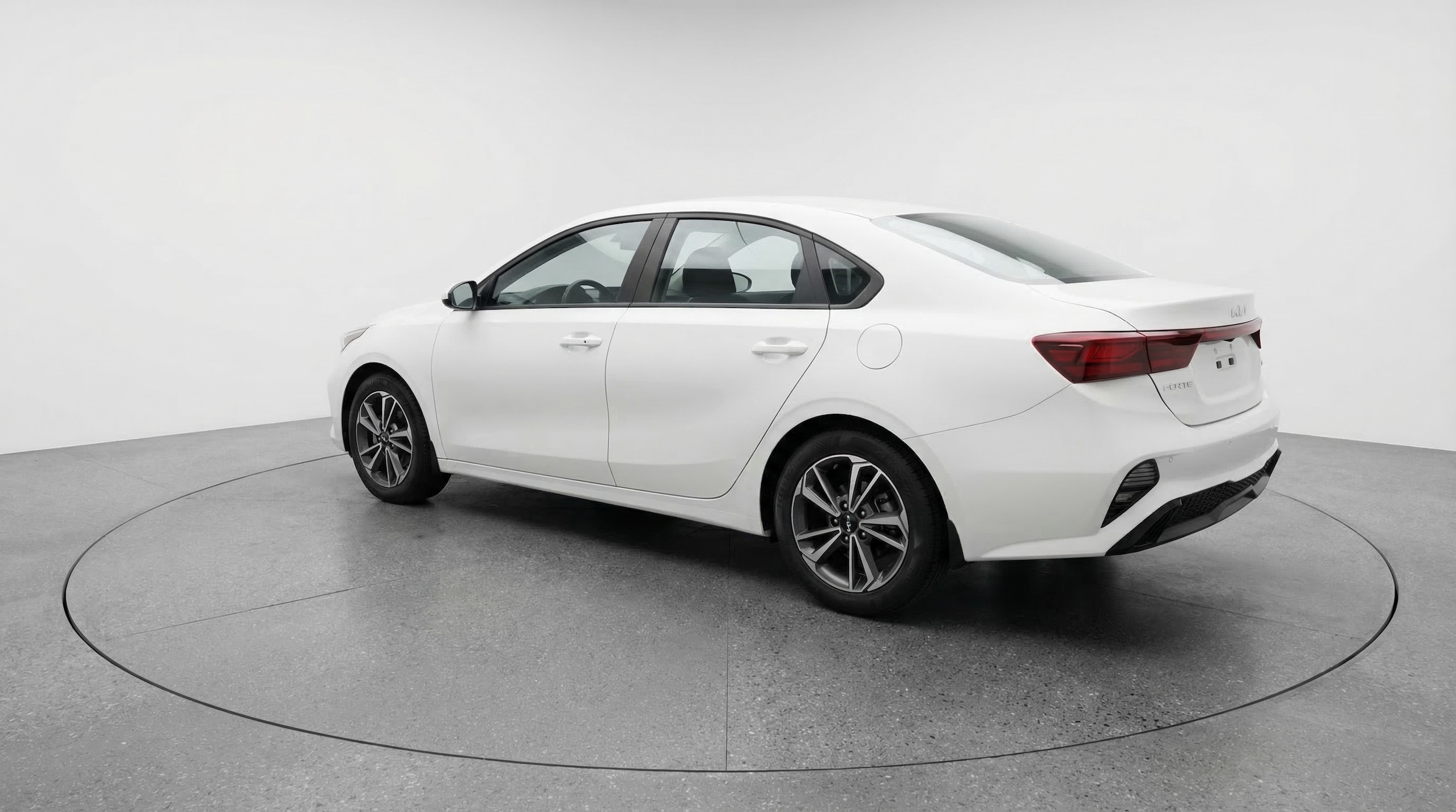 Thumbnail: 2024 Kia Forte - 5