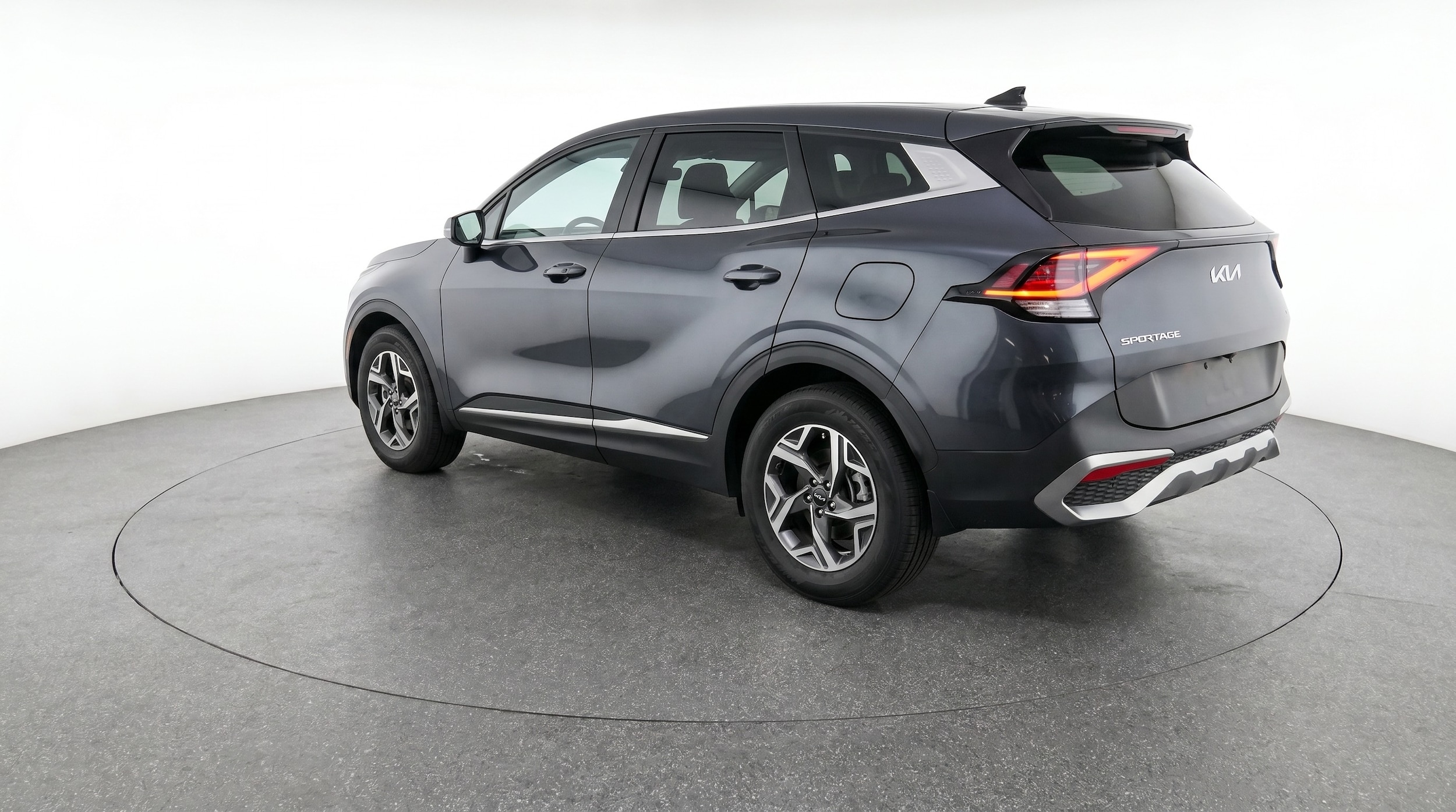Thumbnail: 2025 Kia Sportage - 5