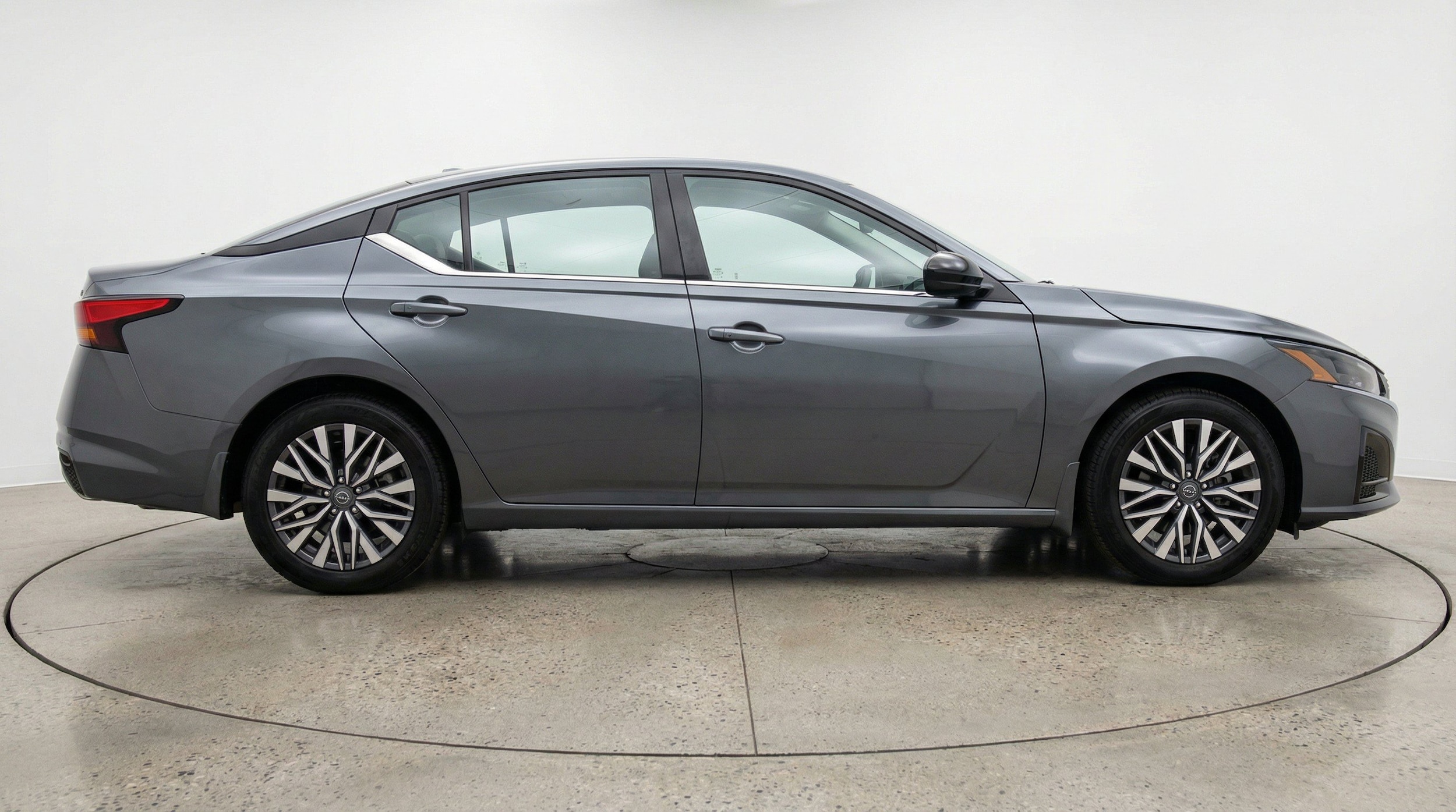 Thumbnail: 2025 Nissan Altima - 10