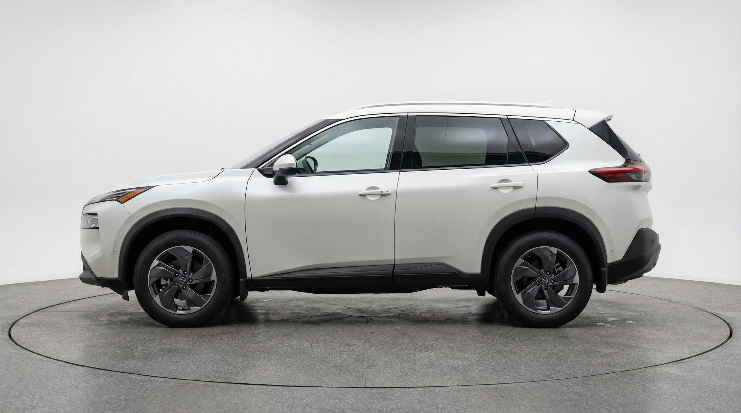 Thumbnail: 2025 Nissan Rogue - 5