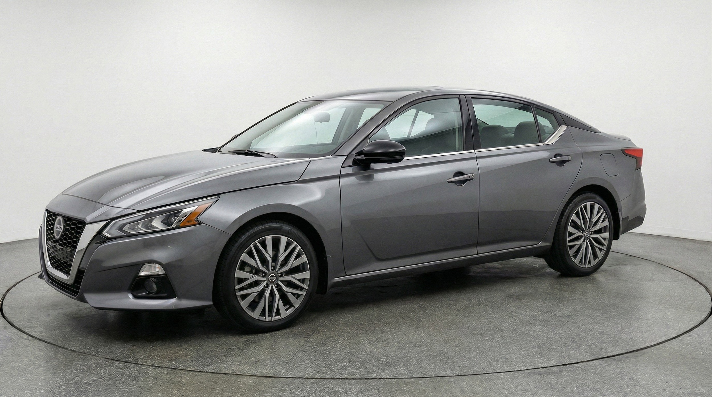 Thumbnail: 2025 Nissan Altima - 3