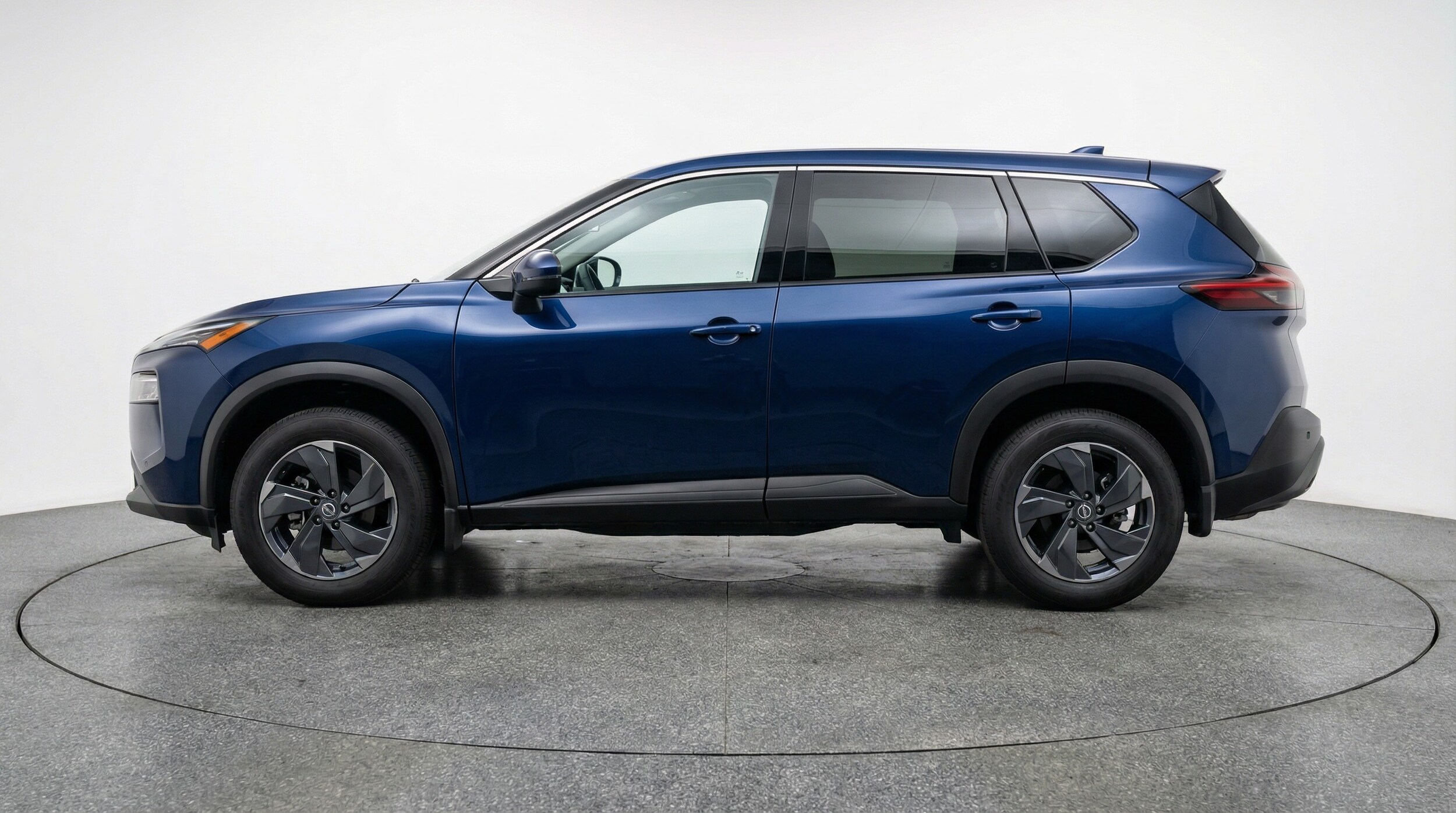 Thumbnail: 2025 Nissan Rogue - 4