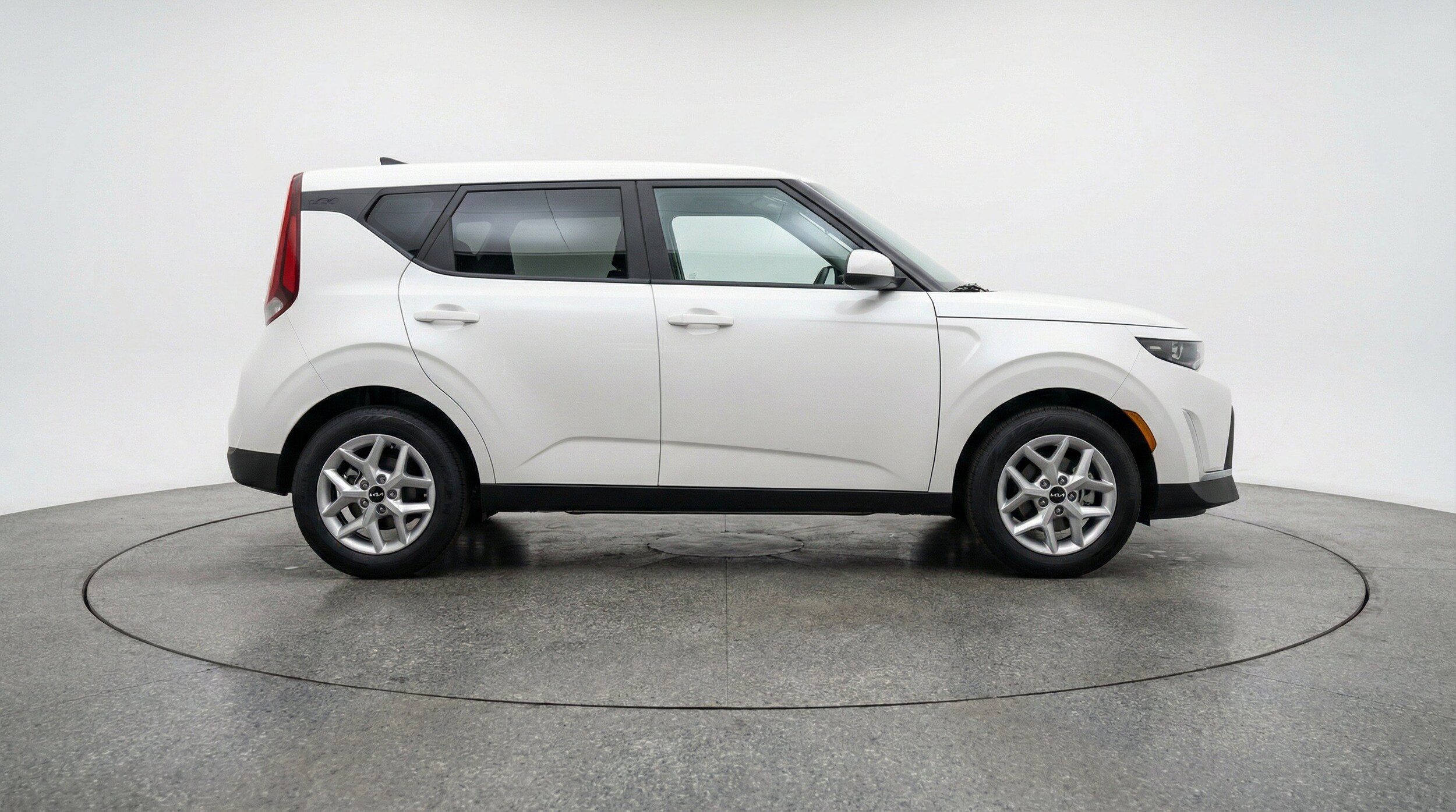 Thumbnail: 2025 Kia Soul - 11