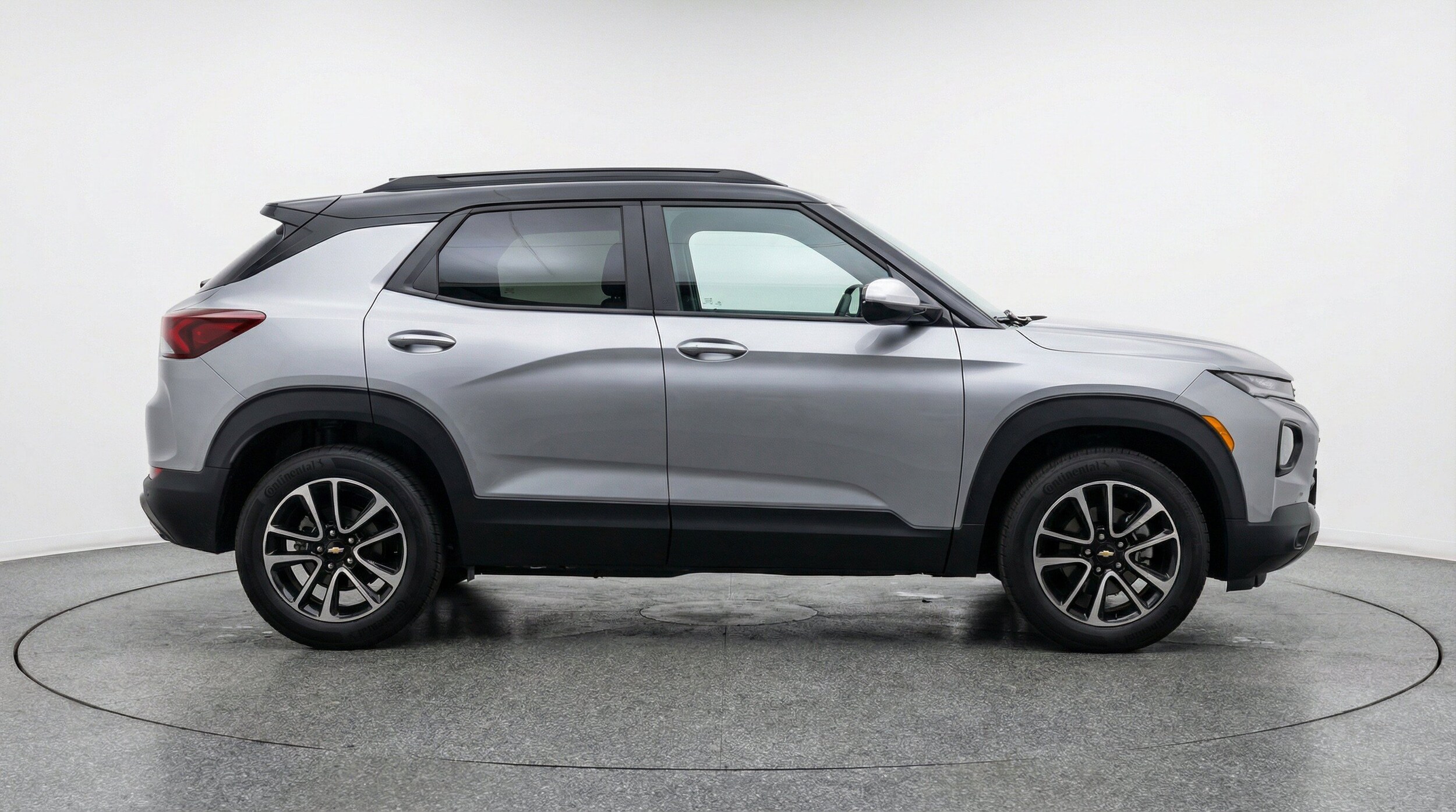 Thumbnail: 2025 Chevrolet TrailBlazer - 10
