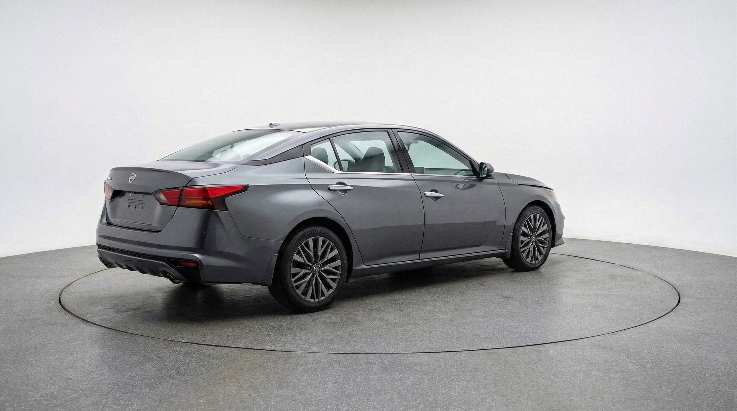 Thumbnail: 2025 Nissan Altima - 9