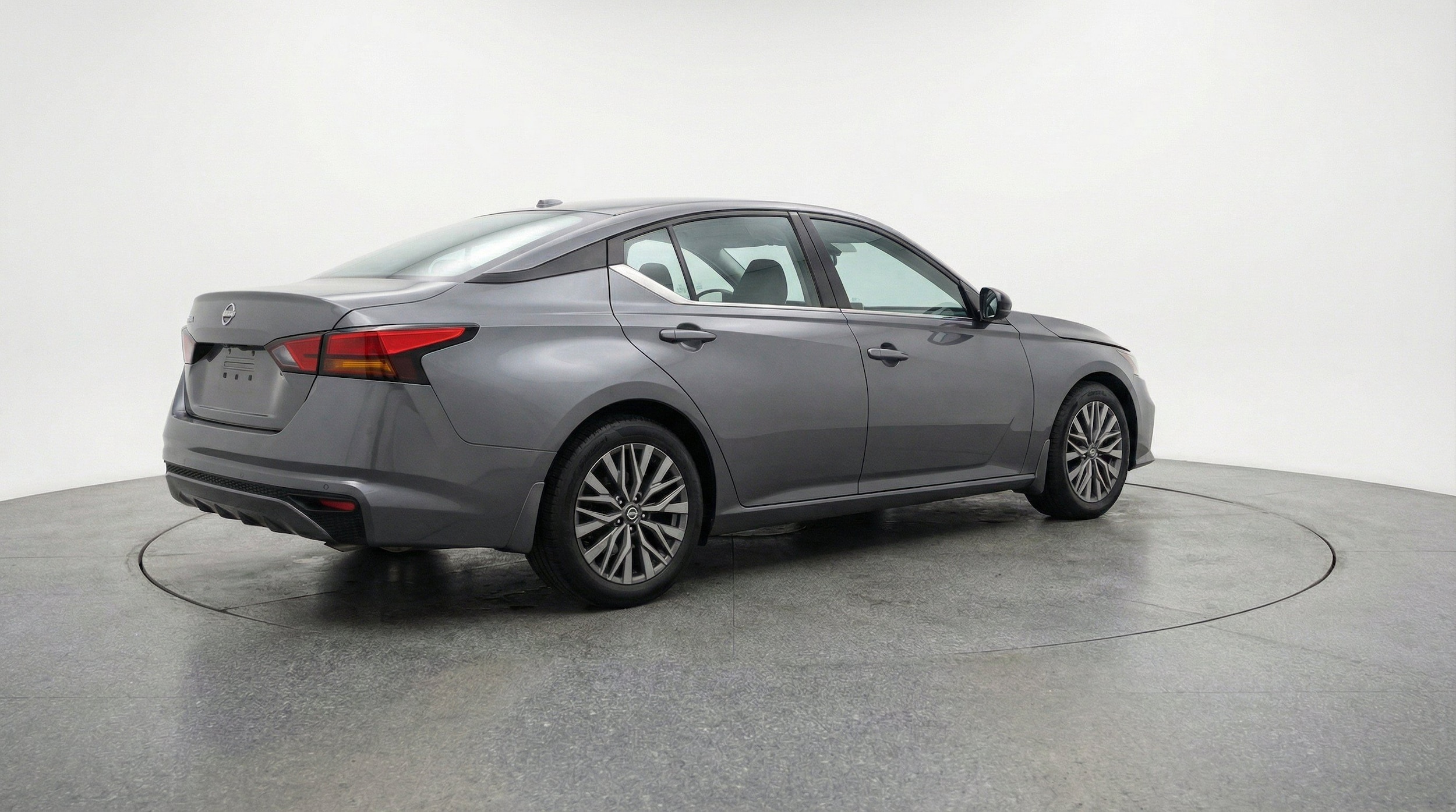 Thumbnail: 2025 Nissan Altima - 9