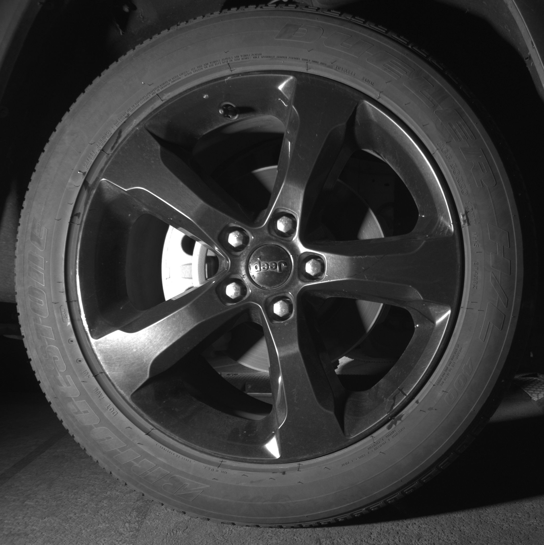 Thumbnail: 2023 Jeep Grand Cherokee - 10