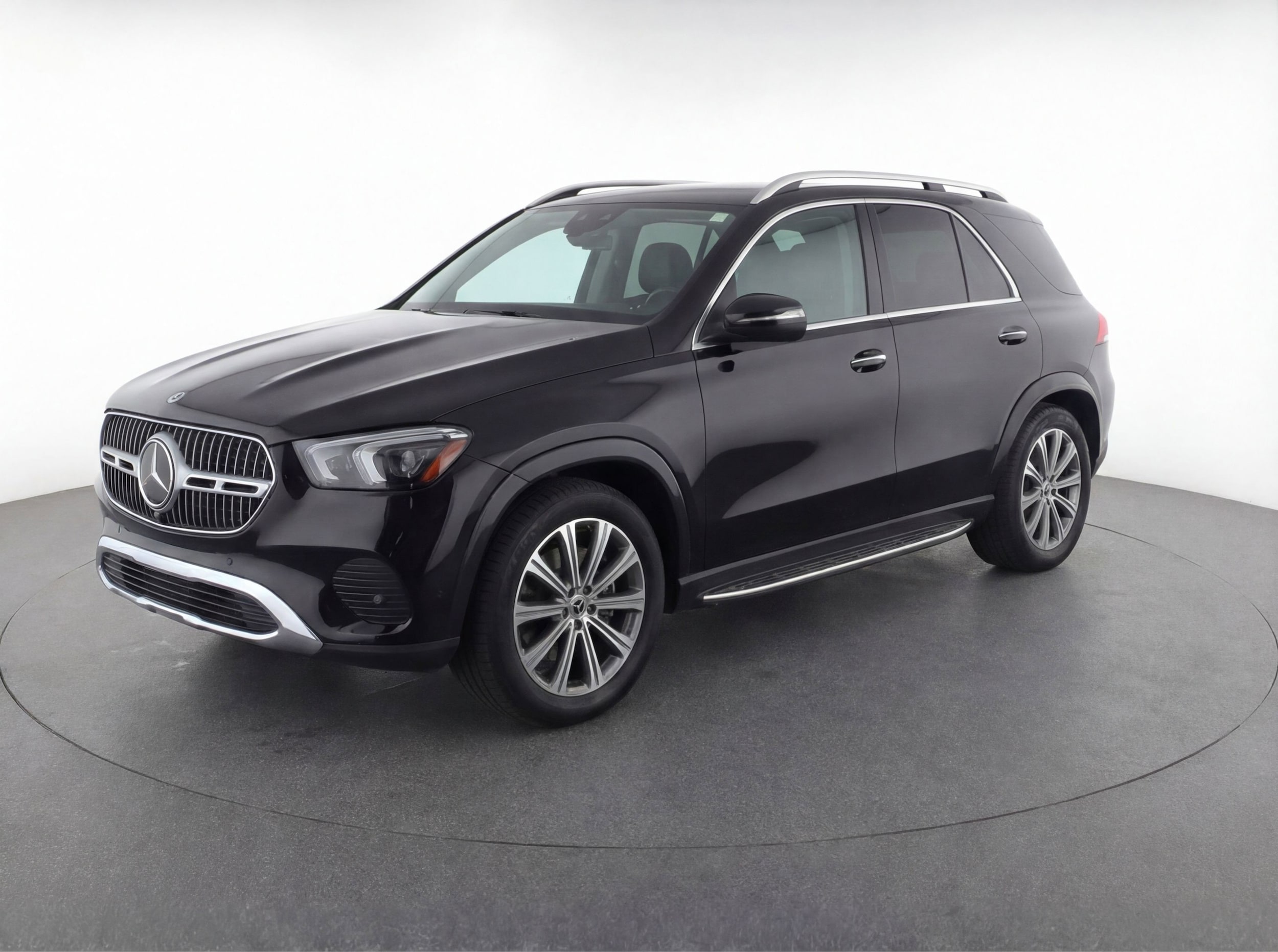 Thumbnail: 2024 Mercedes-Benz GLC - 3