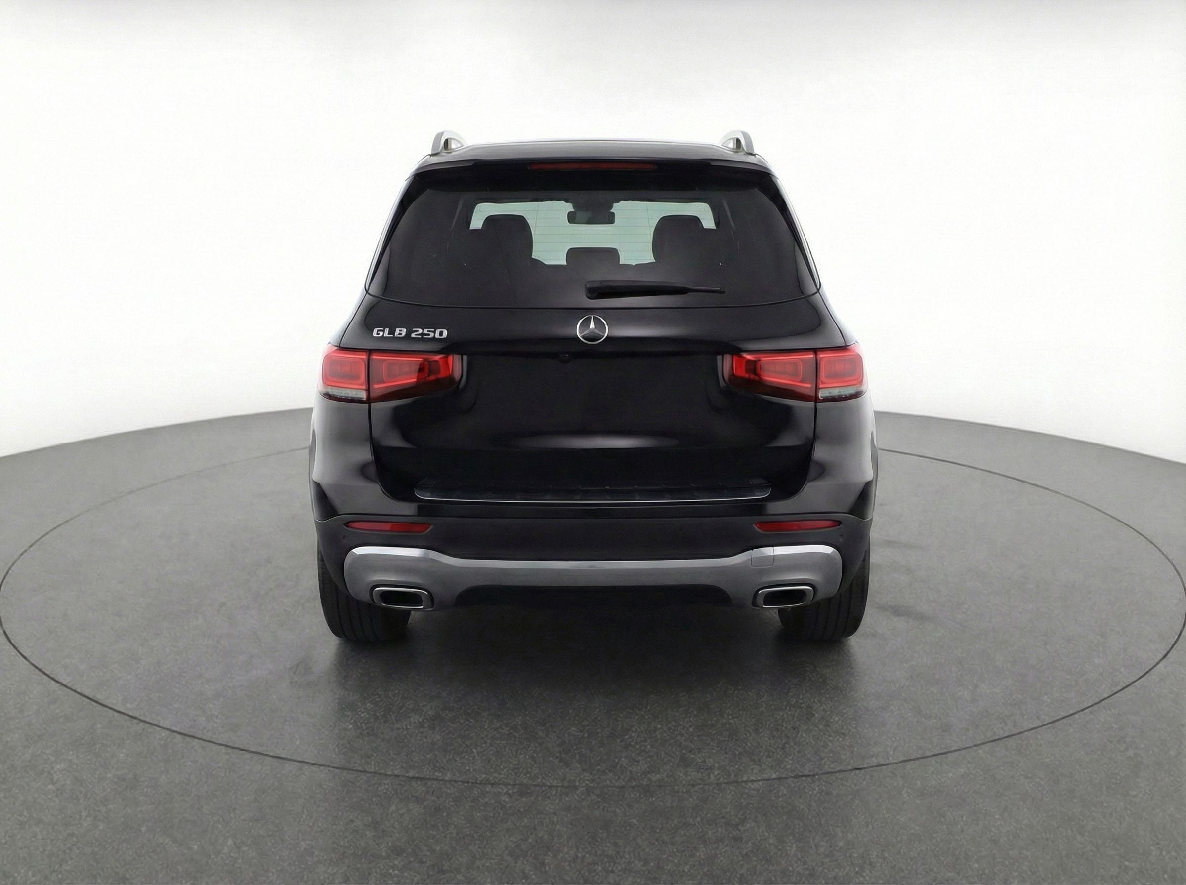 Thumbnail: 2024 Mercedes-Benz GLB - 6