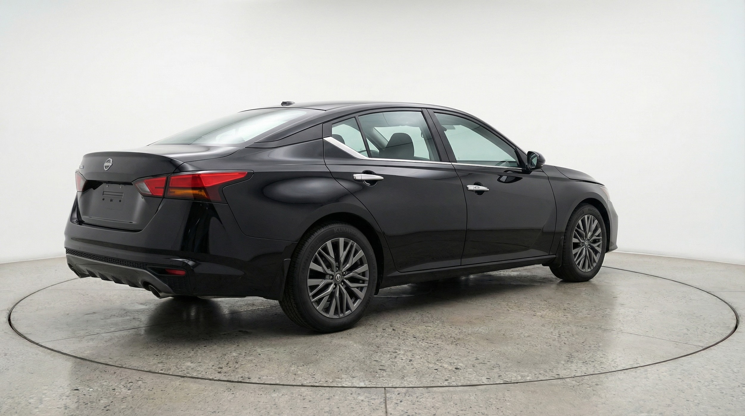 Thumbnail: 2025 Nissan Altima - 7