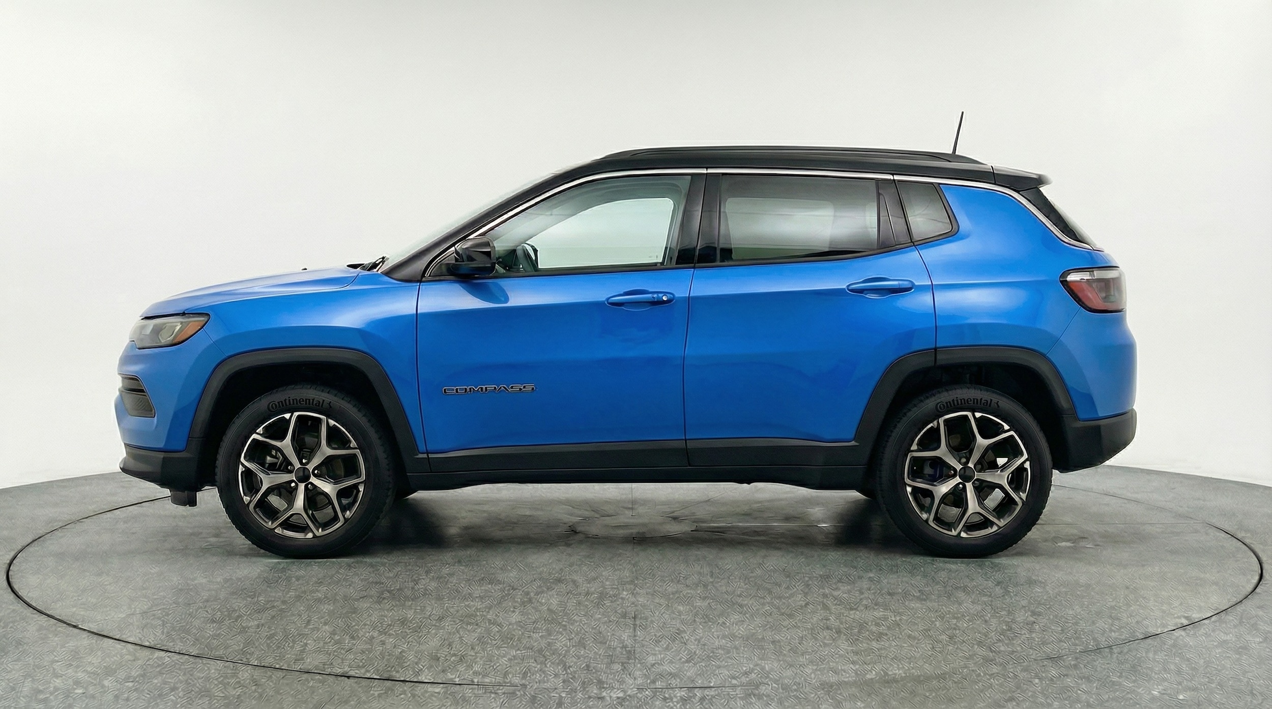 Thumbnail: 2025 Jeep Compass - 4