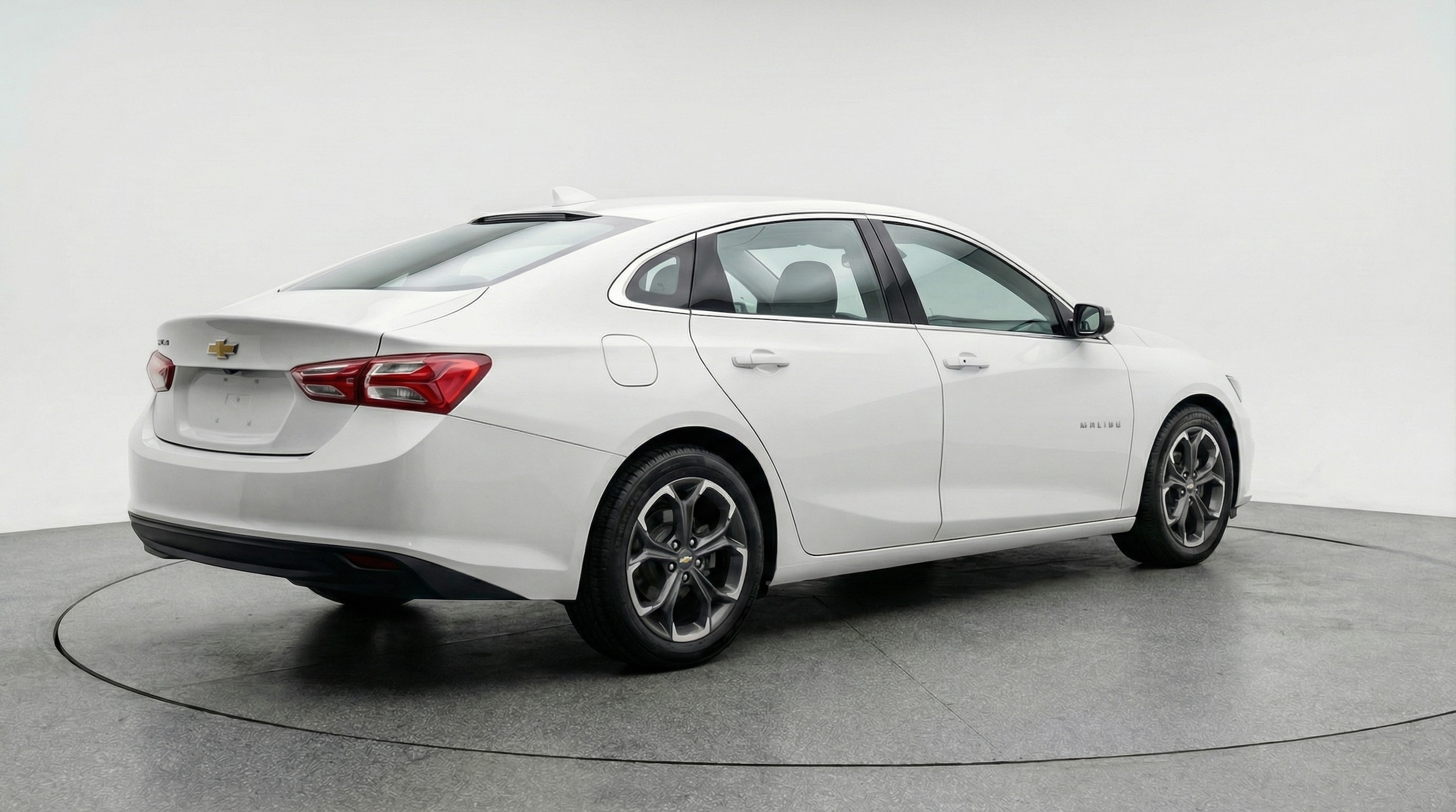 Thumbnail: 2024 Chevrolet Malibu - 7