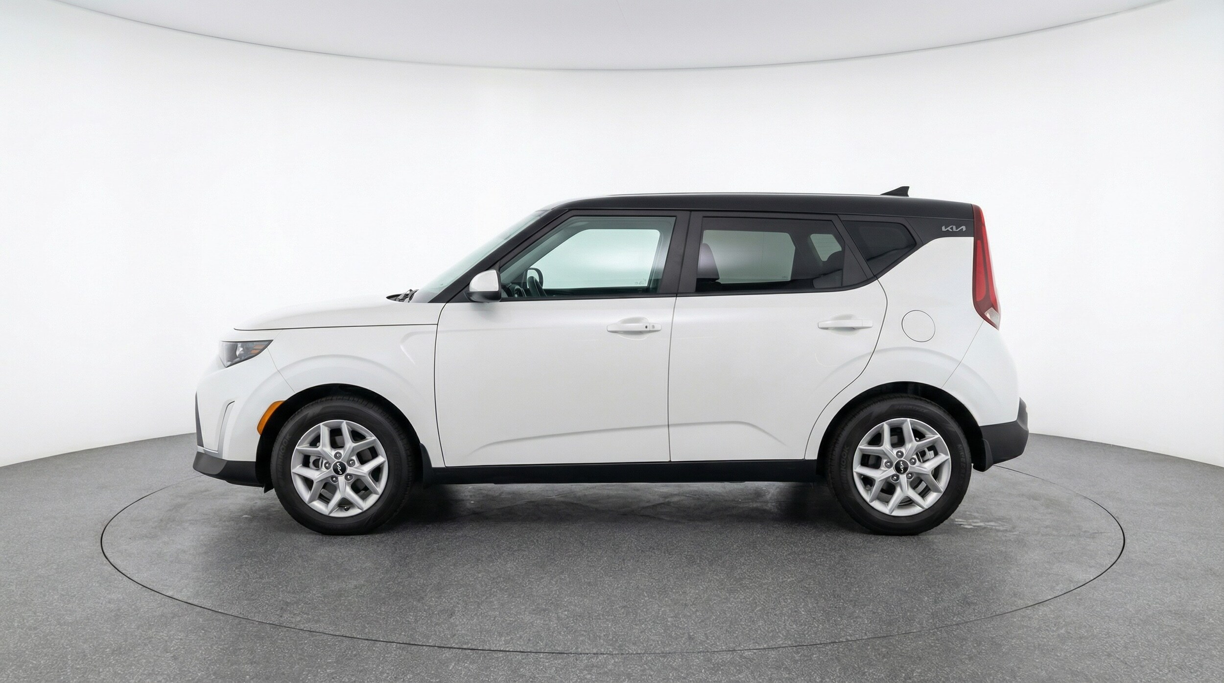 Thumbnail: 2025 Kia Soul - 4