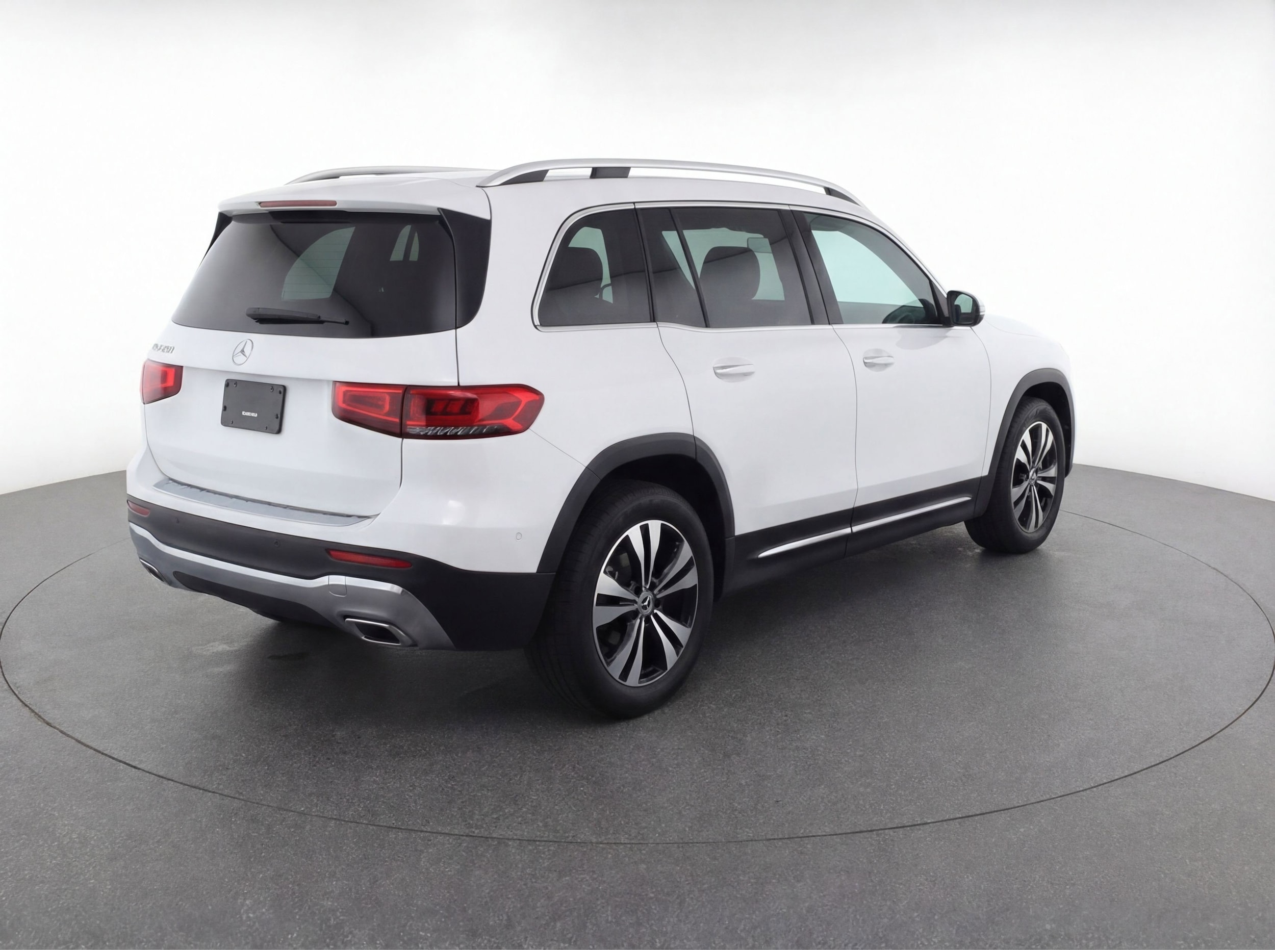 Thumbnail: 2024 Mercedes-Benz GLB - 9