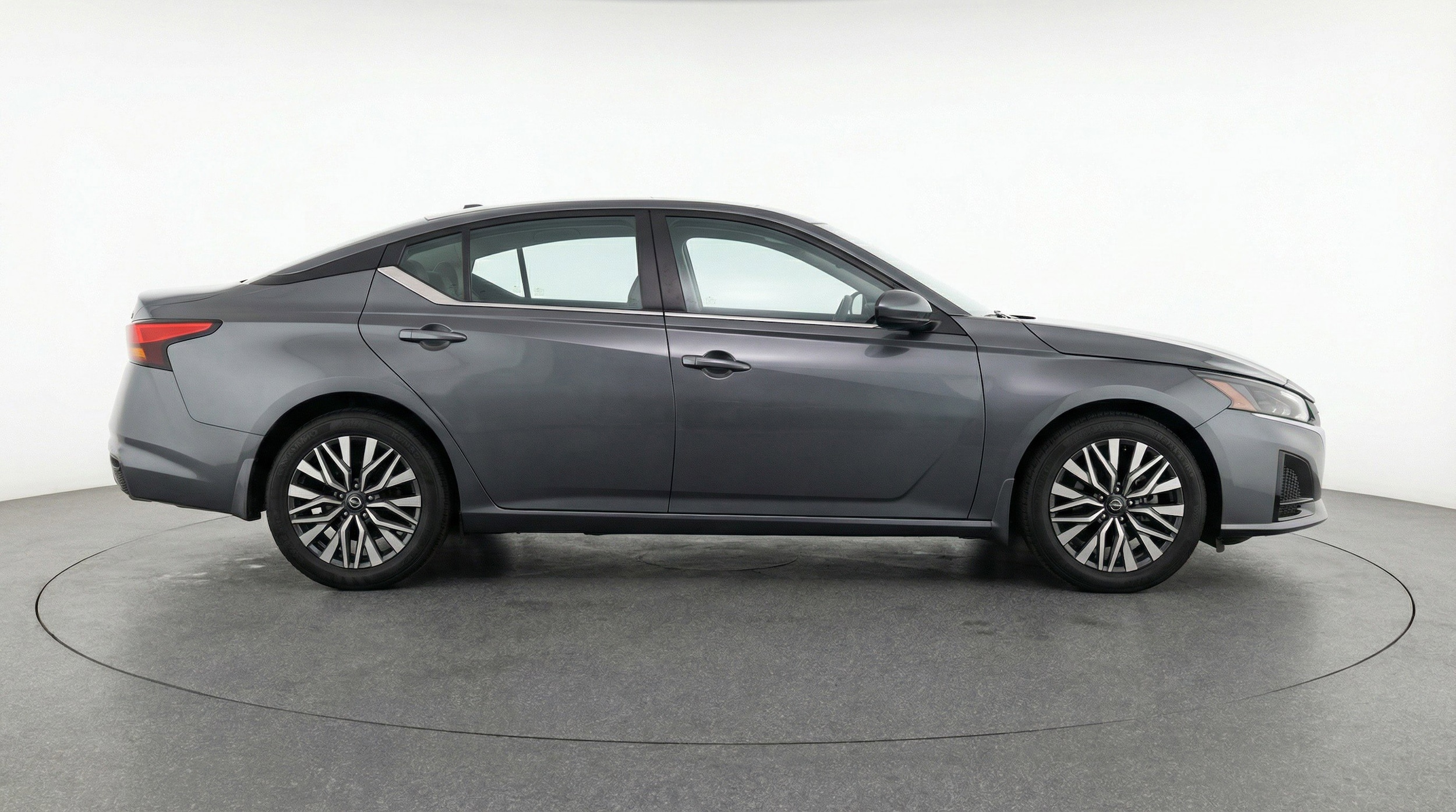 Thumbnail: 2025 Nissan Altima - 11