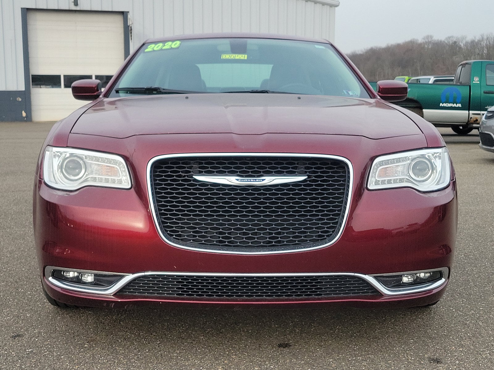 Used 2020 Chrysler 300 Touring with VIN 2C3CCAAG4LH197992 for sale in Danville, PA