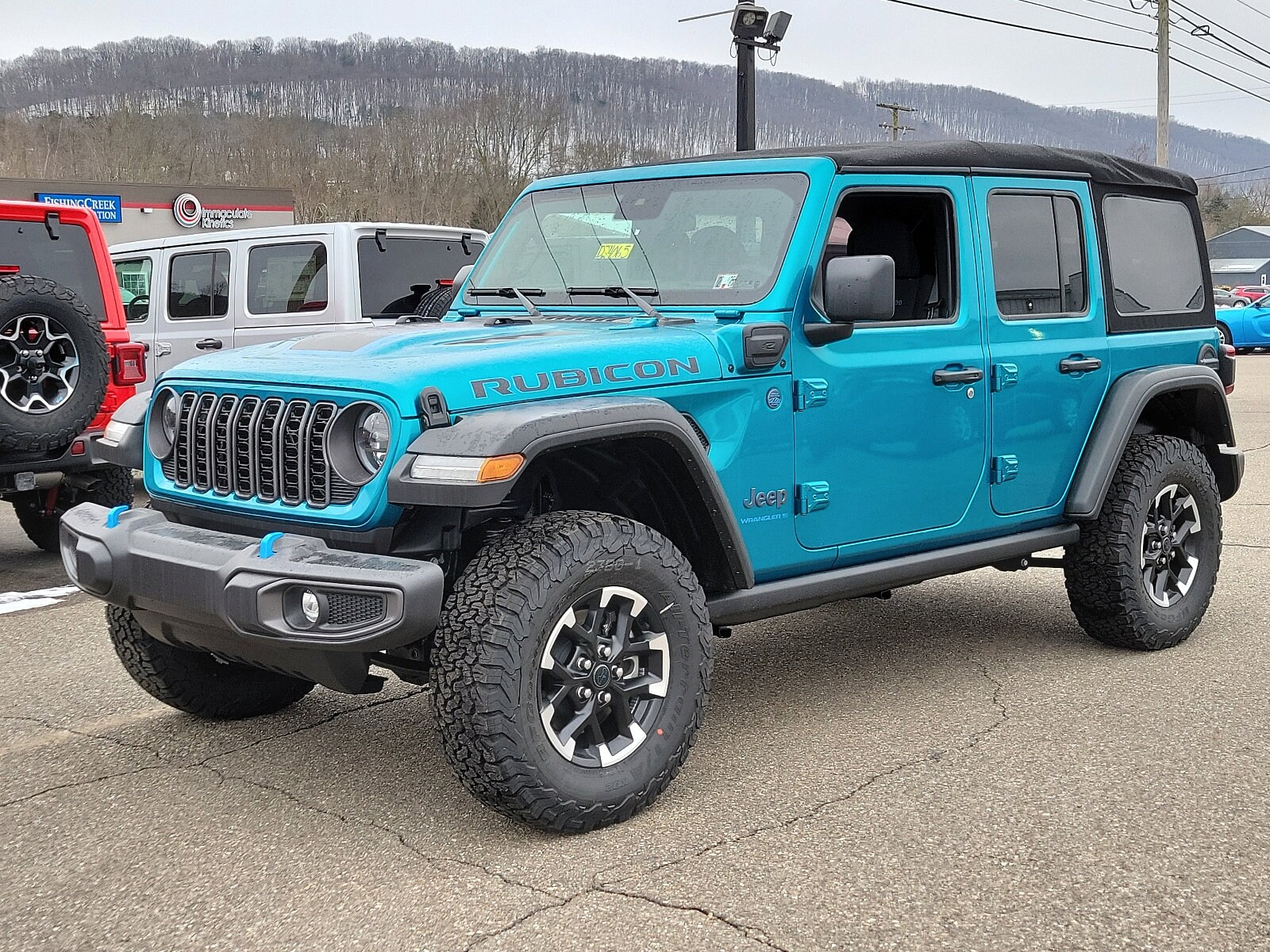 2024 Jeep Wrangler 4xe Rubicon Sport photo 3